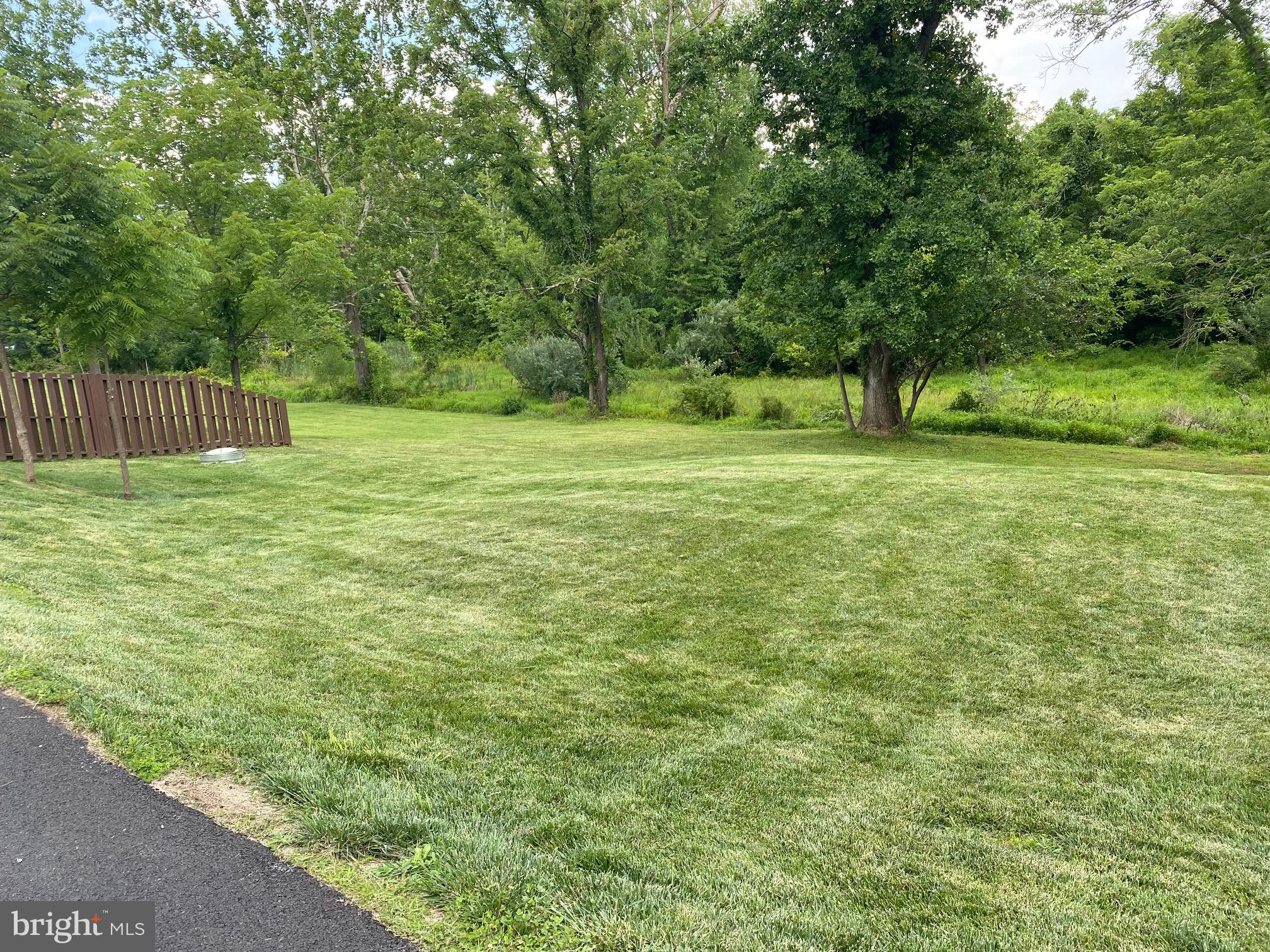 41217 & 41223 JOHN MOSBY HIGHWAY