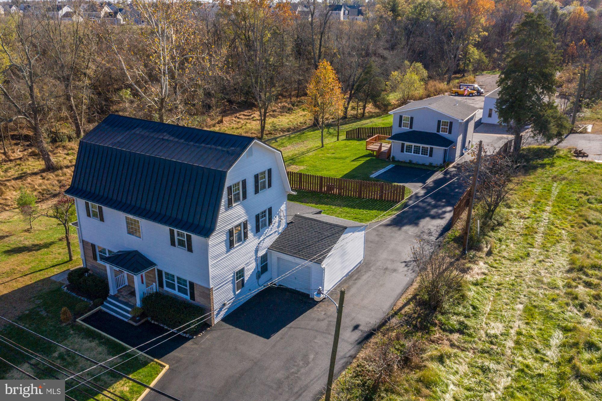 41217 & 41223 JOHN MOSBY HIGHWAY