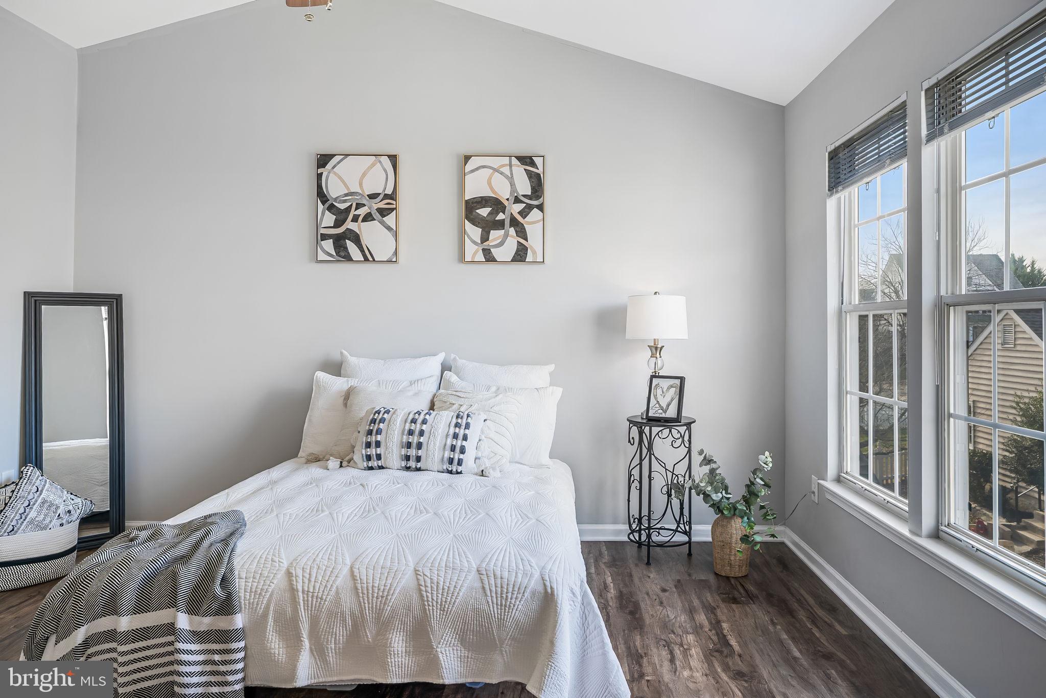 20419 CHARTER OAK DRIVE