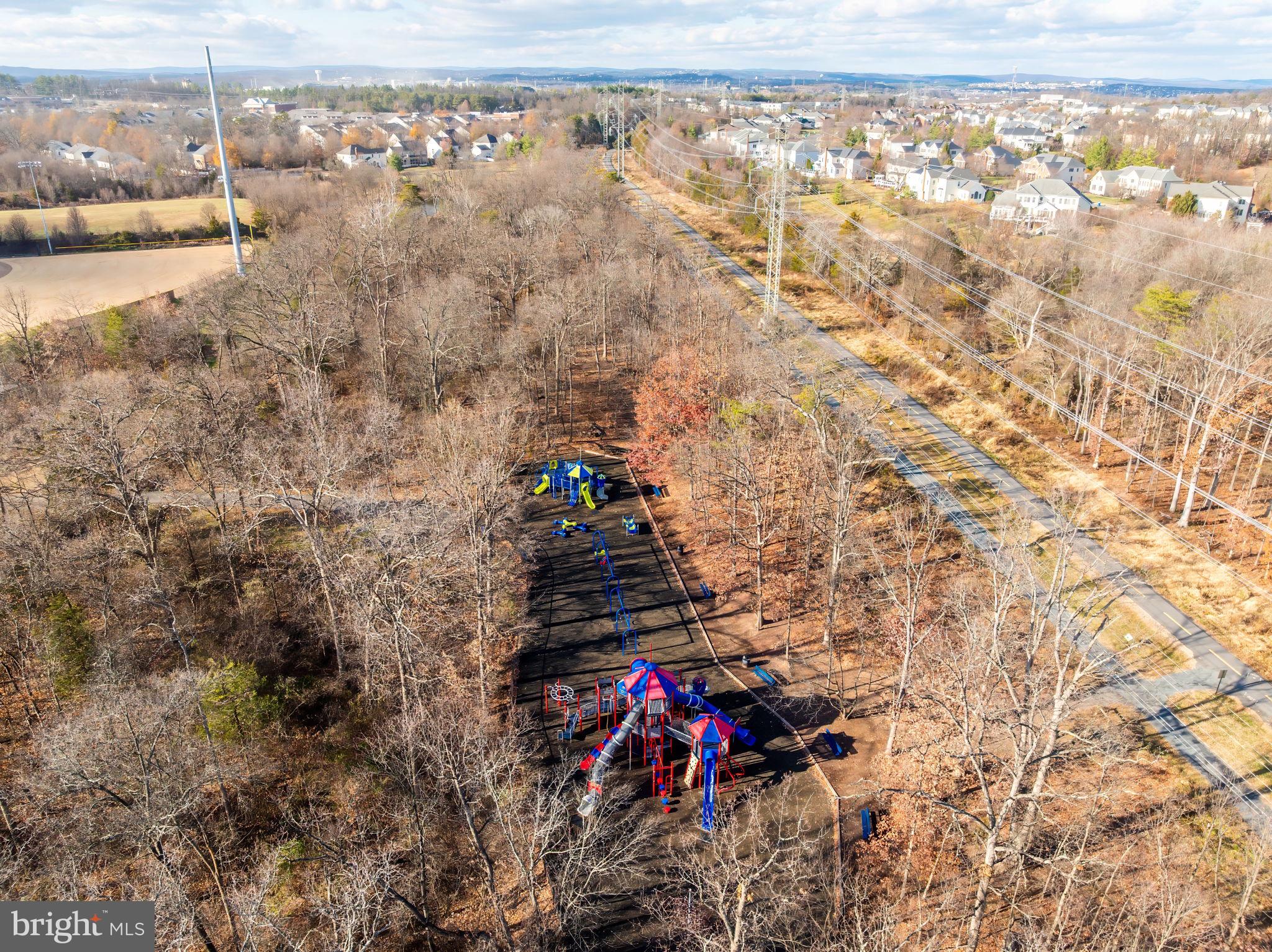 20419 CHARTER OAK DRIVE