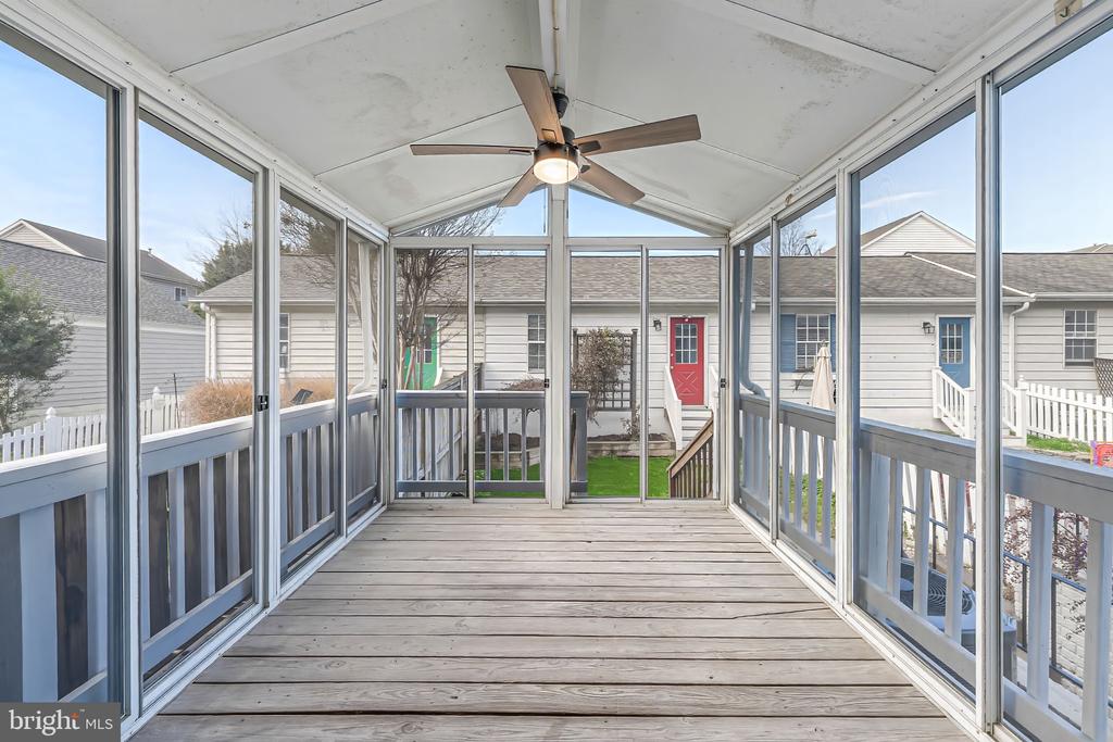 20419 CHARTER OAK DRIVE