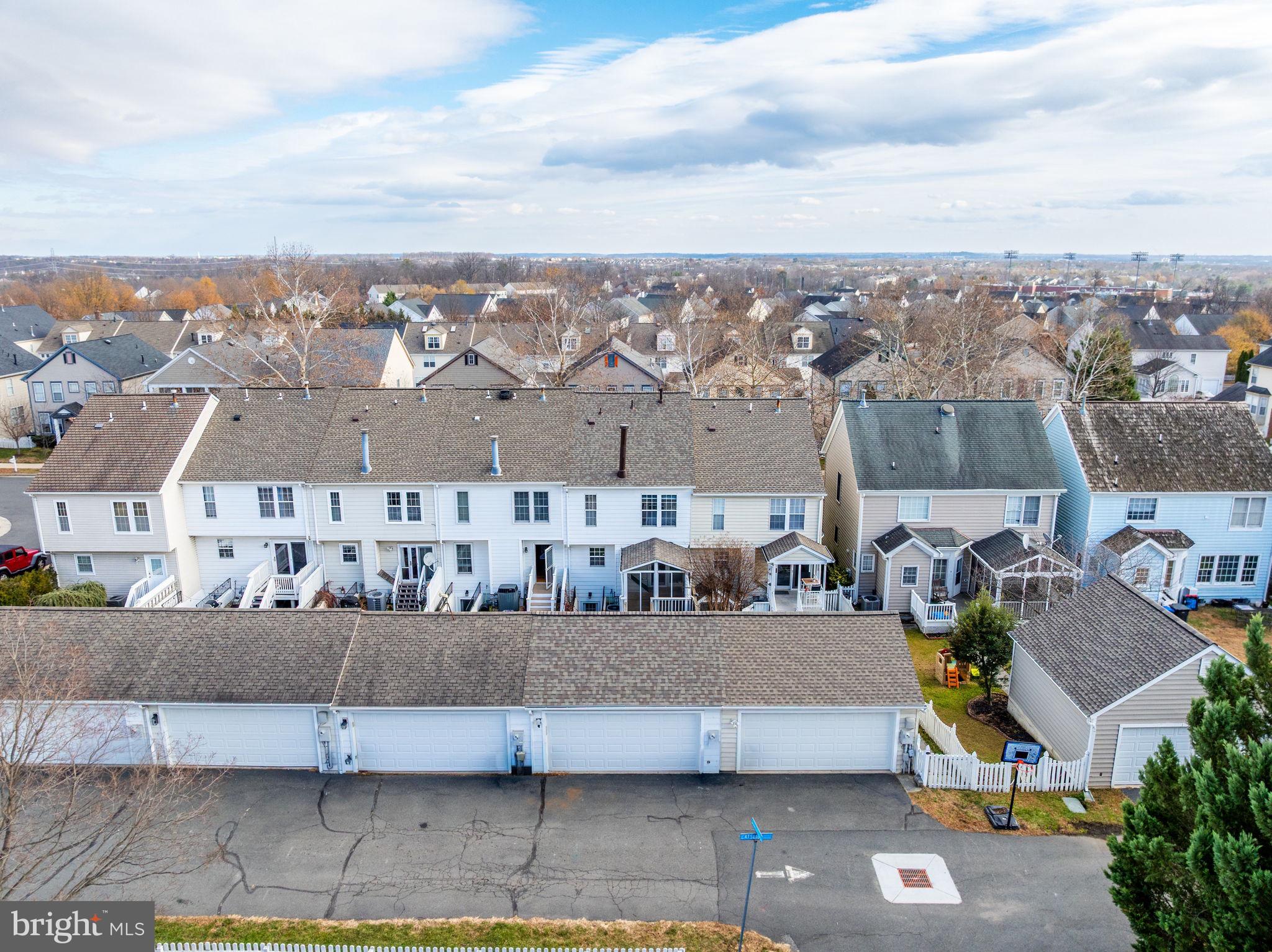 20419 CHARTER OAK DRIVE