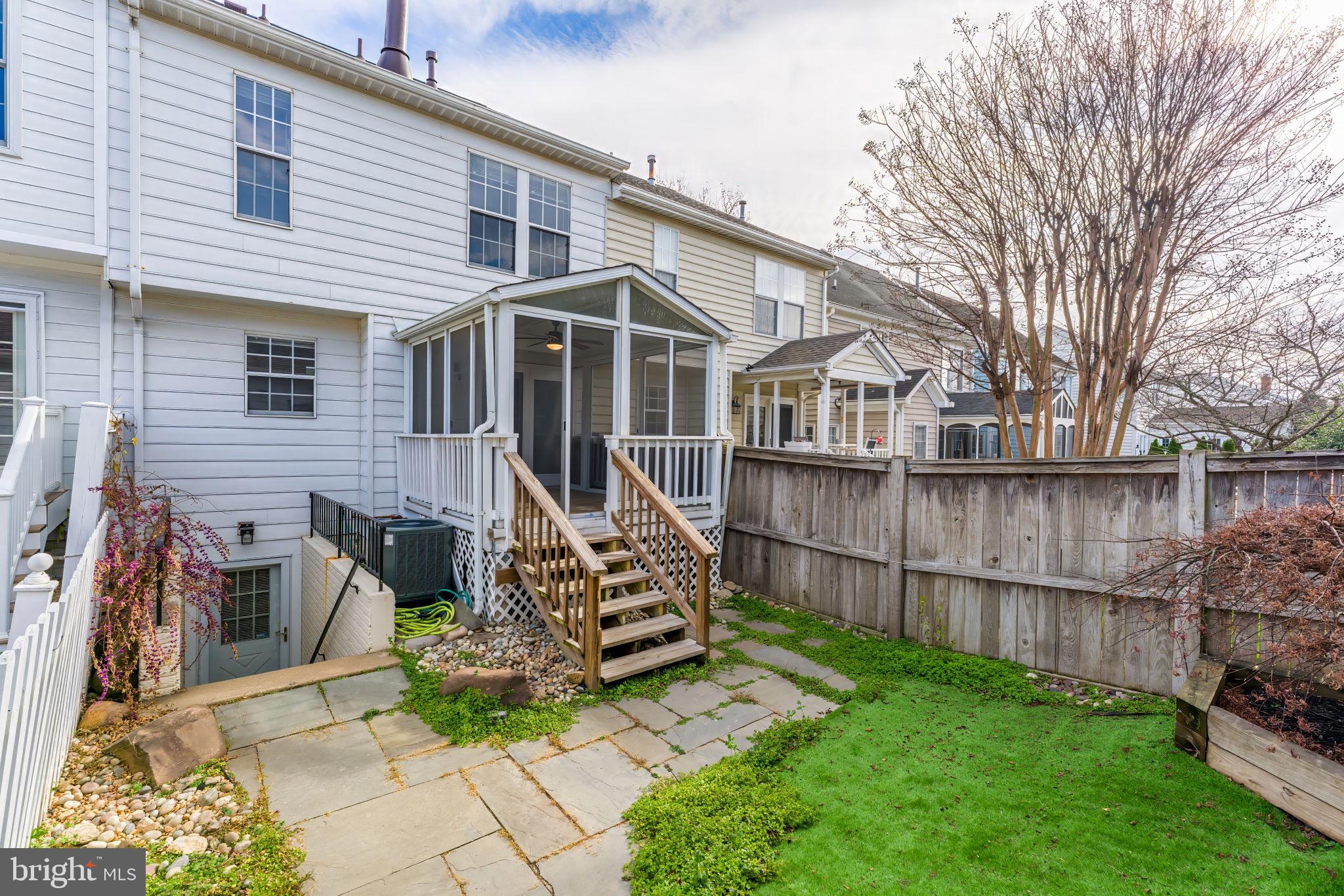 20419 CHARTER OAK DRIVE