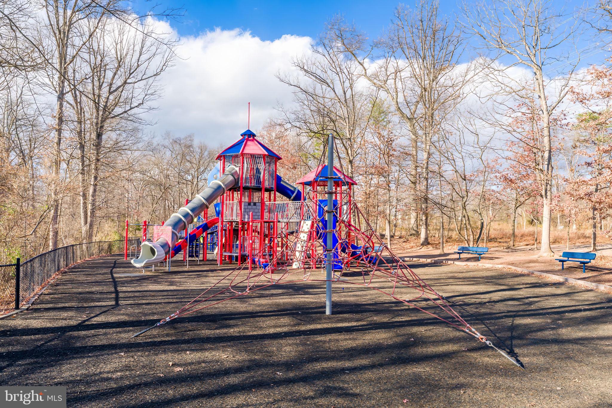 20419 CHARTER OAK DRIVE