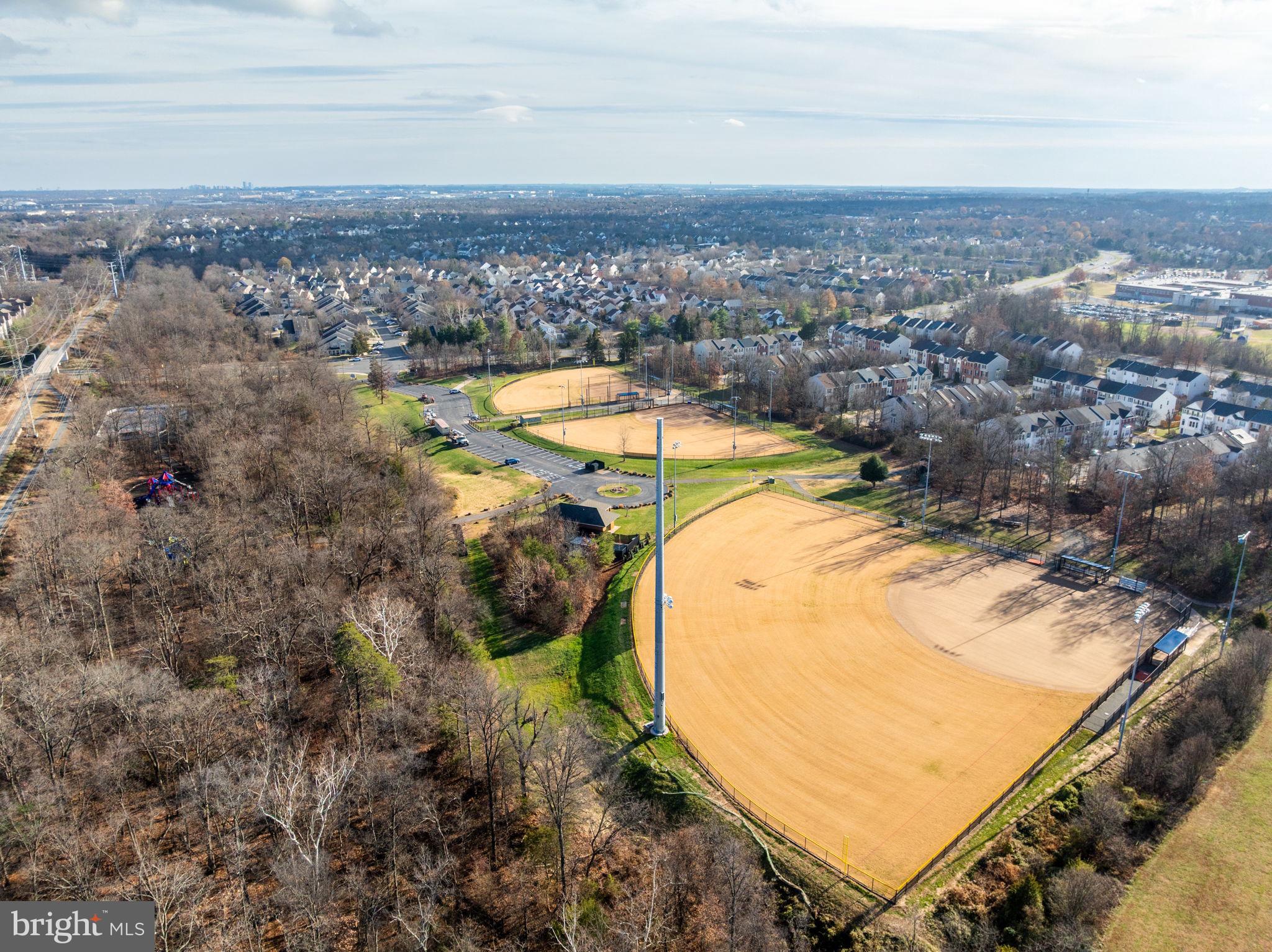 20419 CHARTER OAK DRIVE