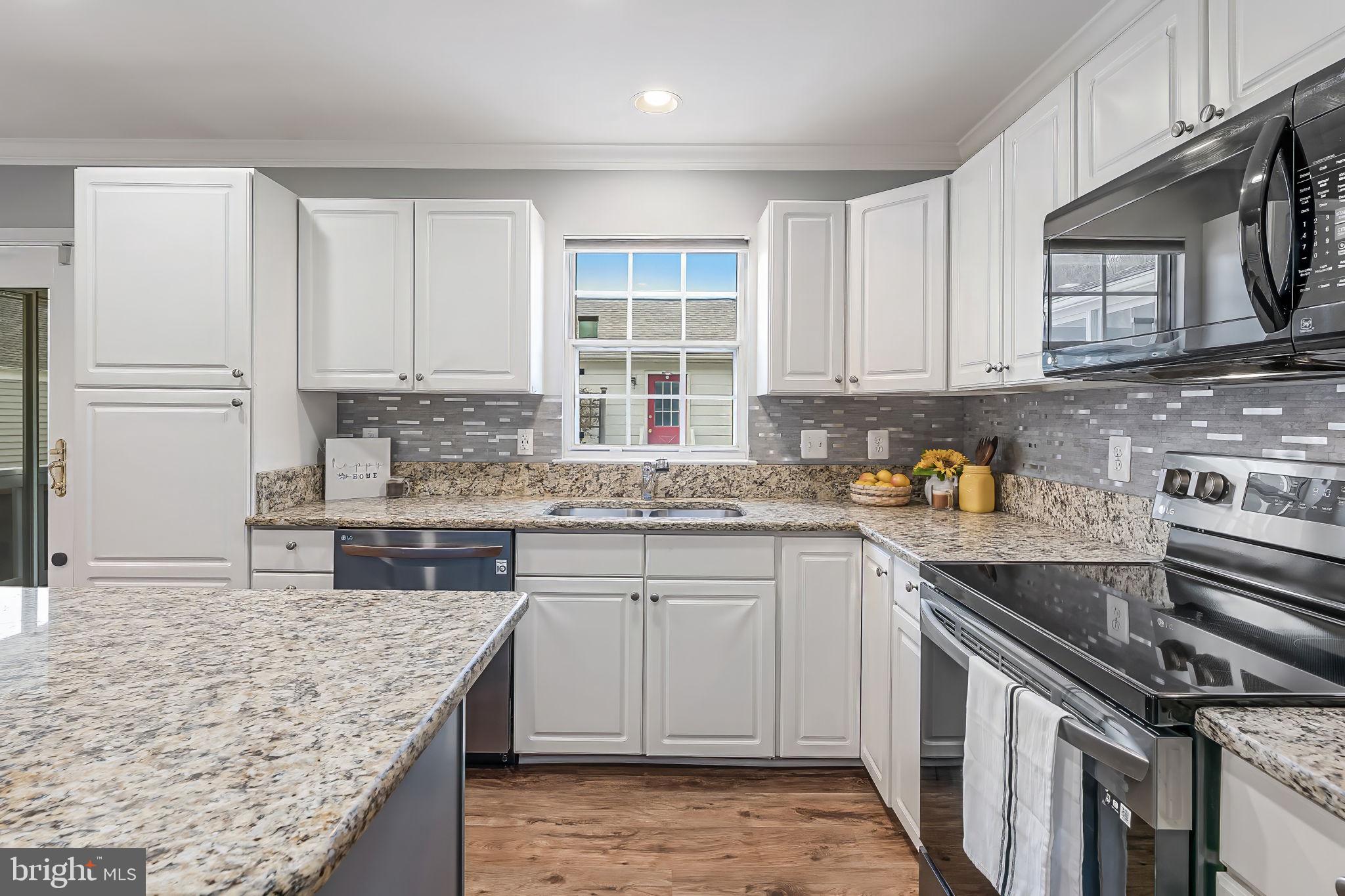 20419 CHARTER OAK DRIVE