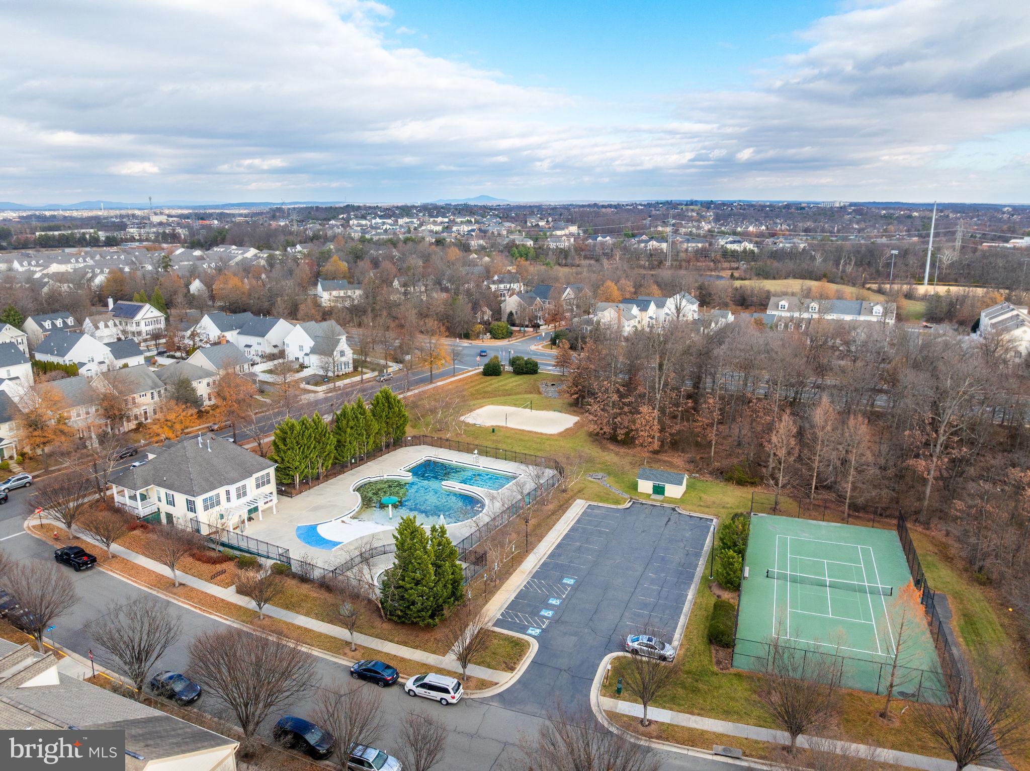 20419 CHARTER OAK DRIVE