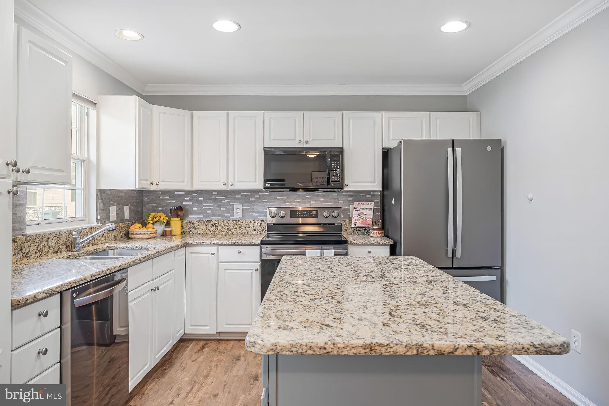 20419 CHARTER OAK DRIVE