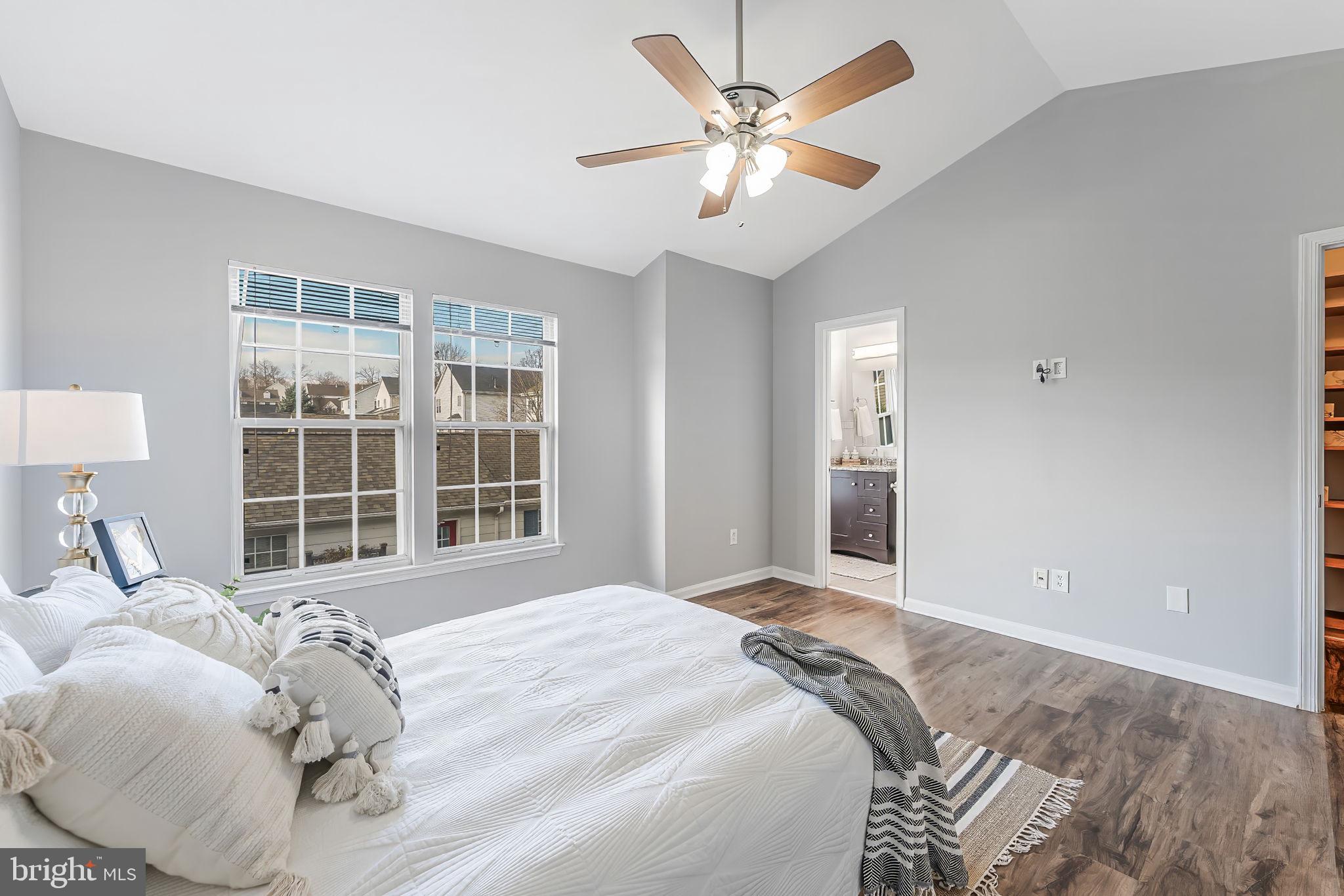 20419 CHARTER OAK DRIVE