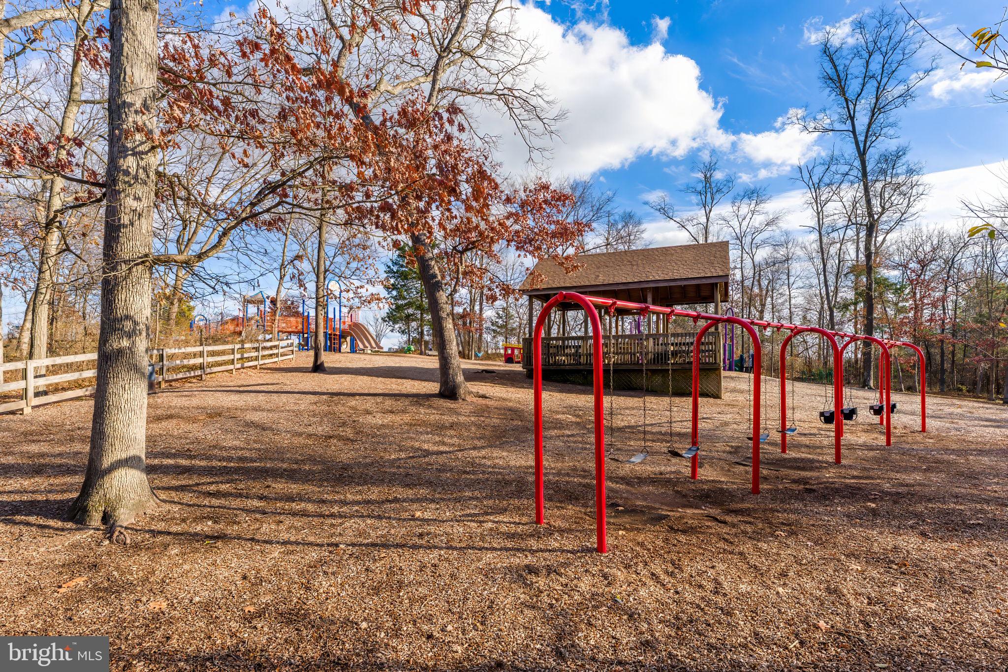 20419 CHARTER OAK DRIVE