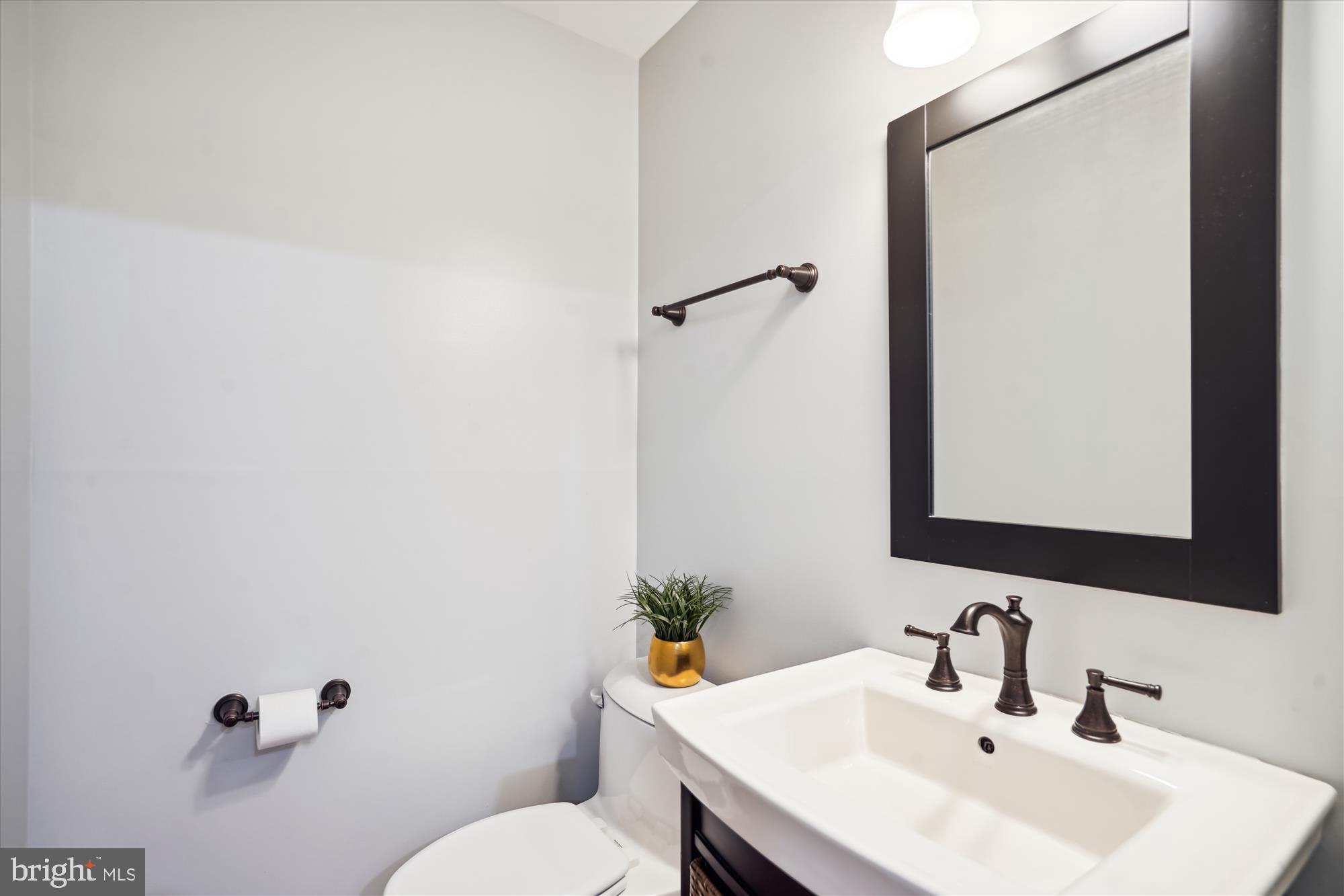 45478 WHISTLING TERRACE