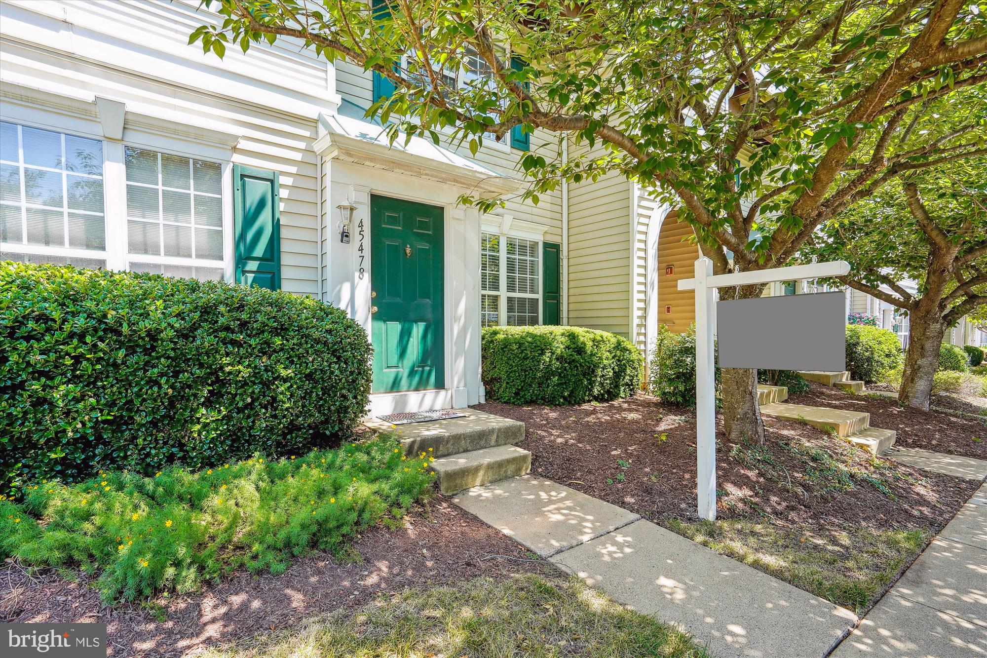 45478 WHISTLING TERRACE