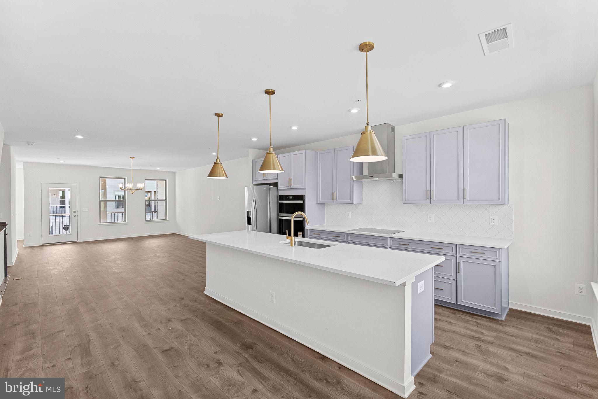 19717 MISTY MOSS SQUARE 1