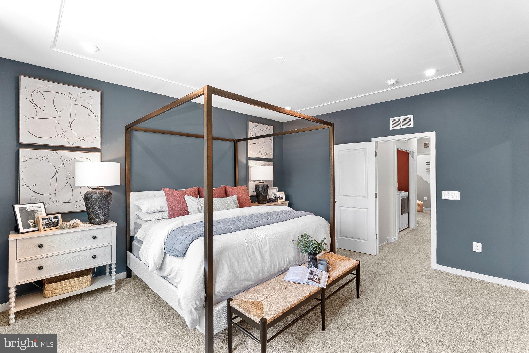 43793 MYSTIC MAROON TERRACE 2