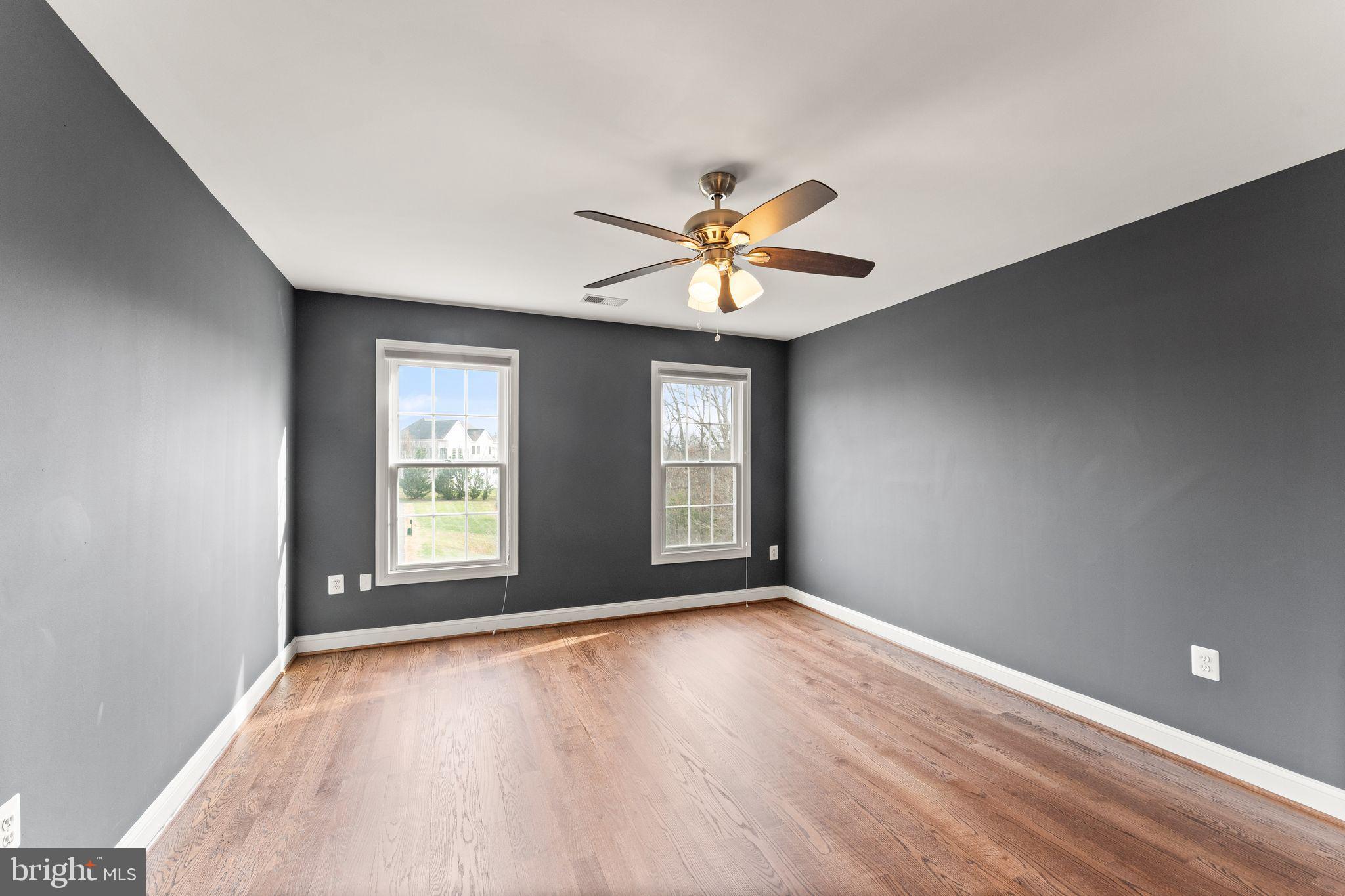 25729 SUMMERBANK COURT