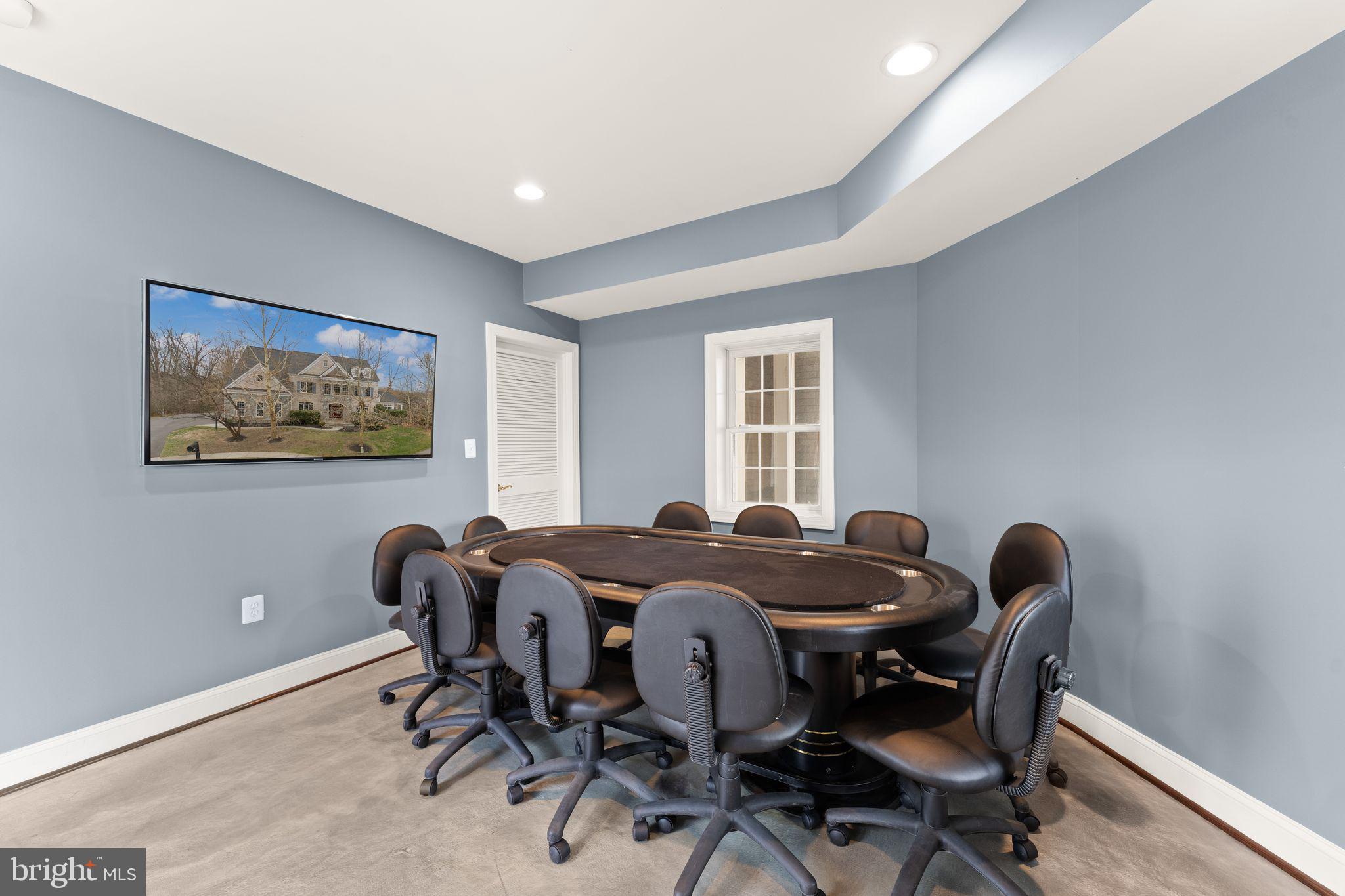 25729 SUMMERBANK COURT