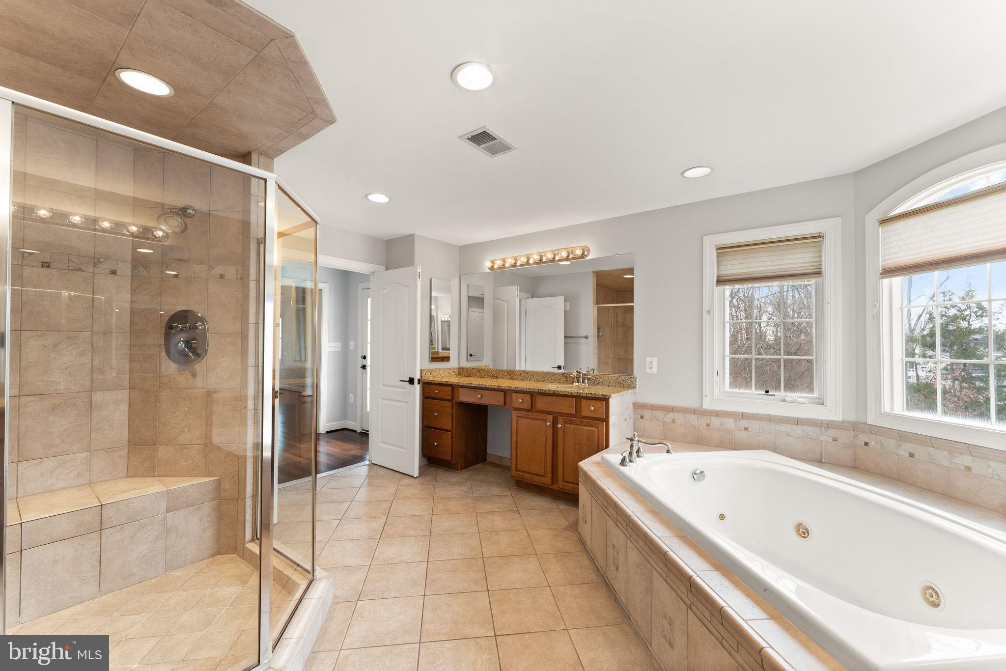 25729 SUMMERBANK COURT