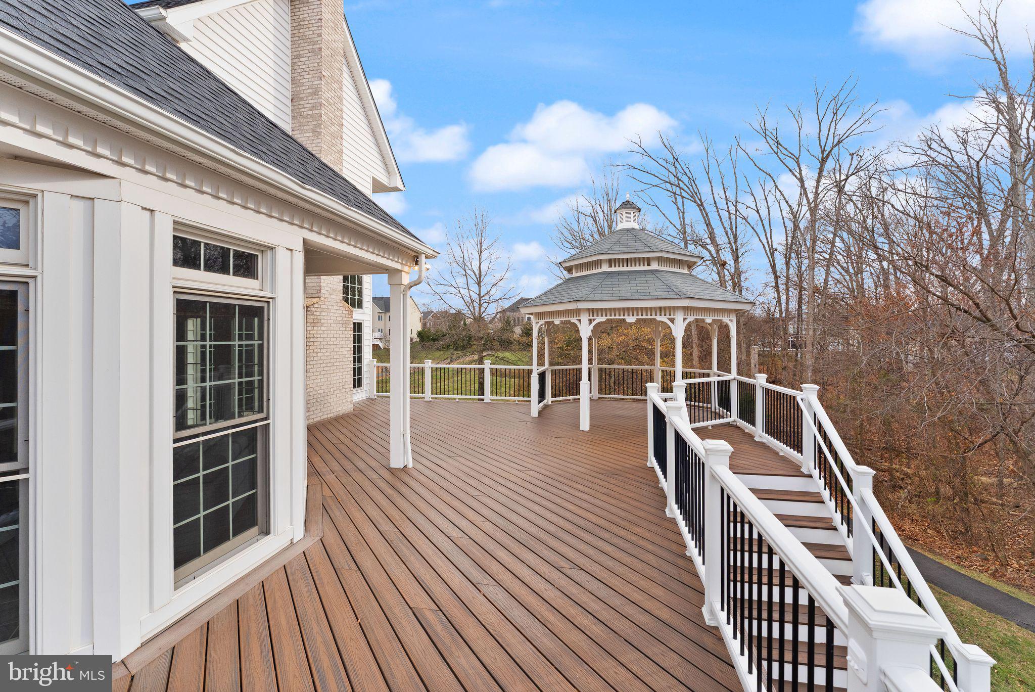 25729 SUMMERBANK COURT