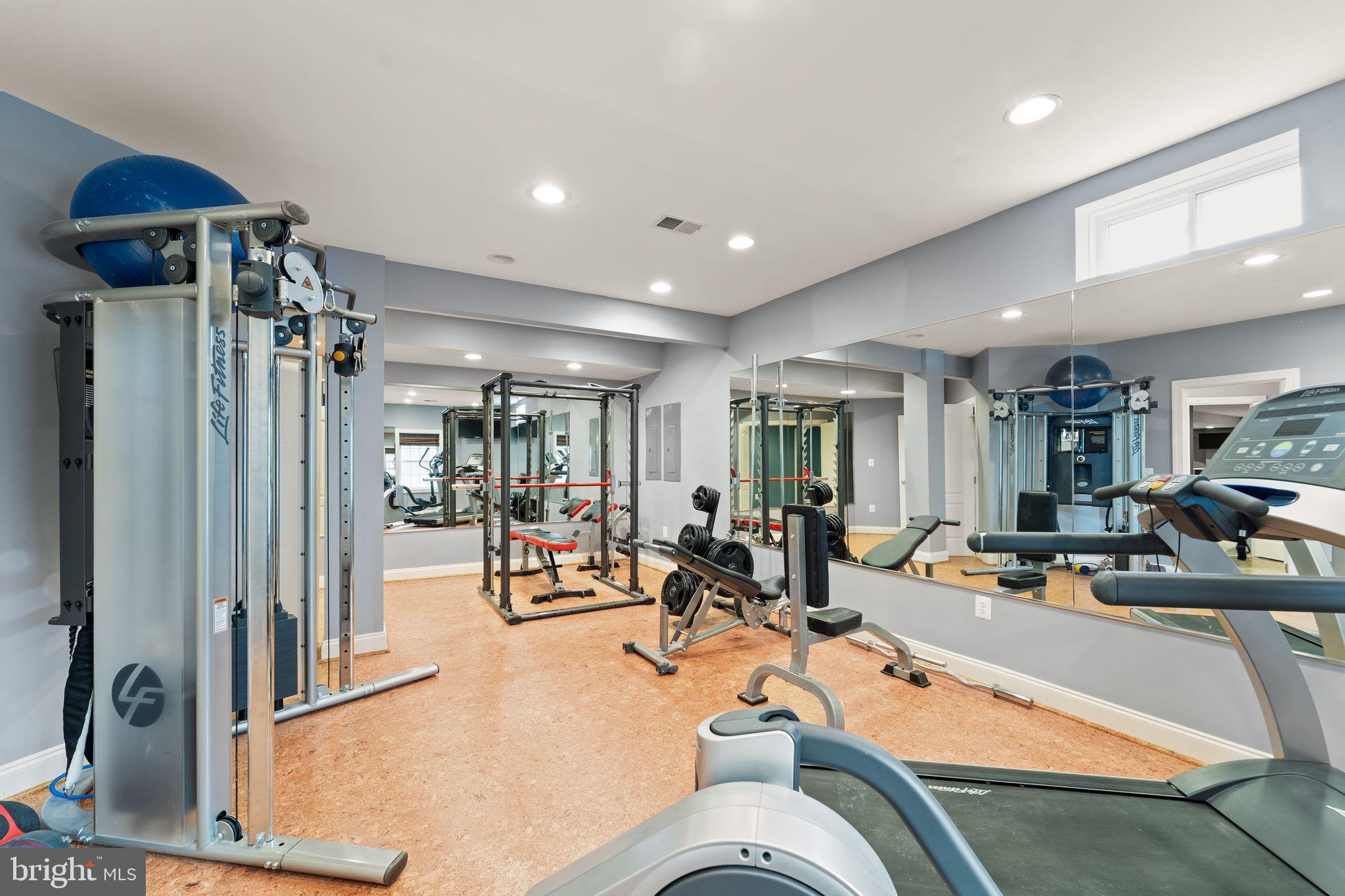 25729 SUMMERBANK COURT