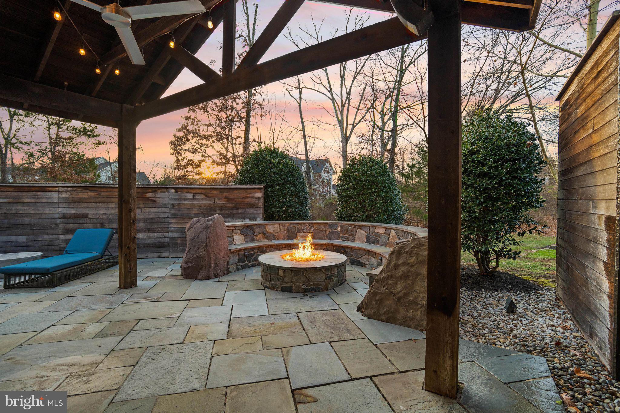 25729 SUMMERBANK COURT