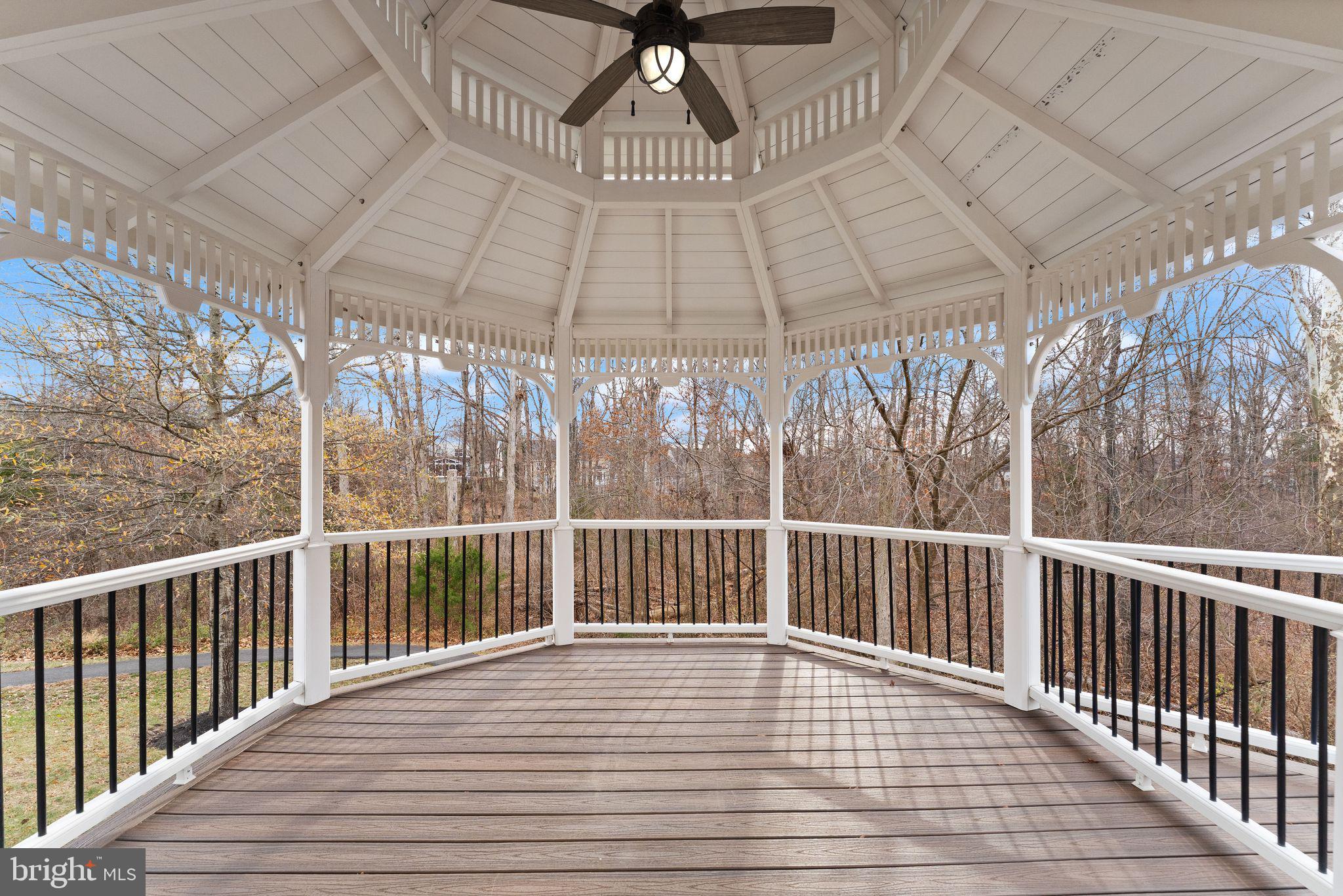 25729 SUMMERBANK COURT