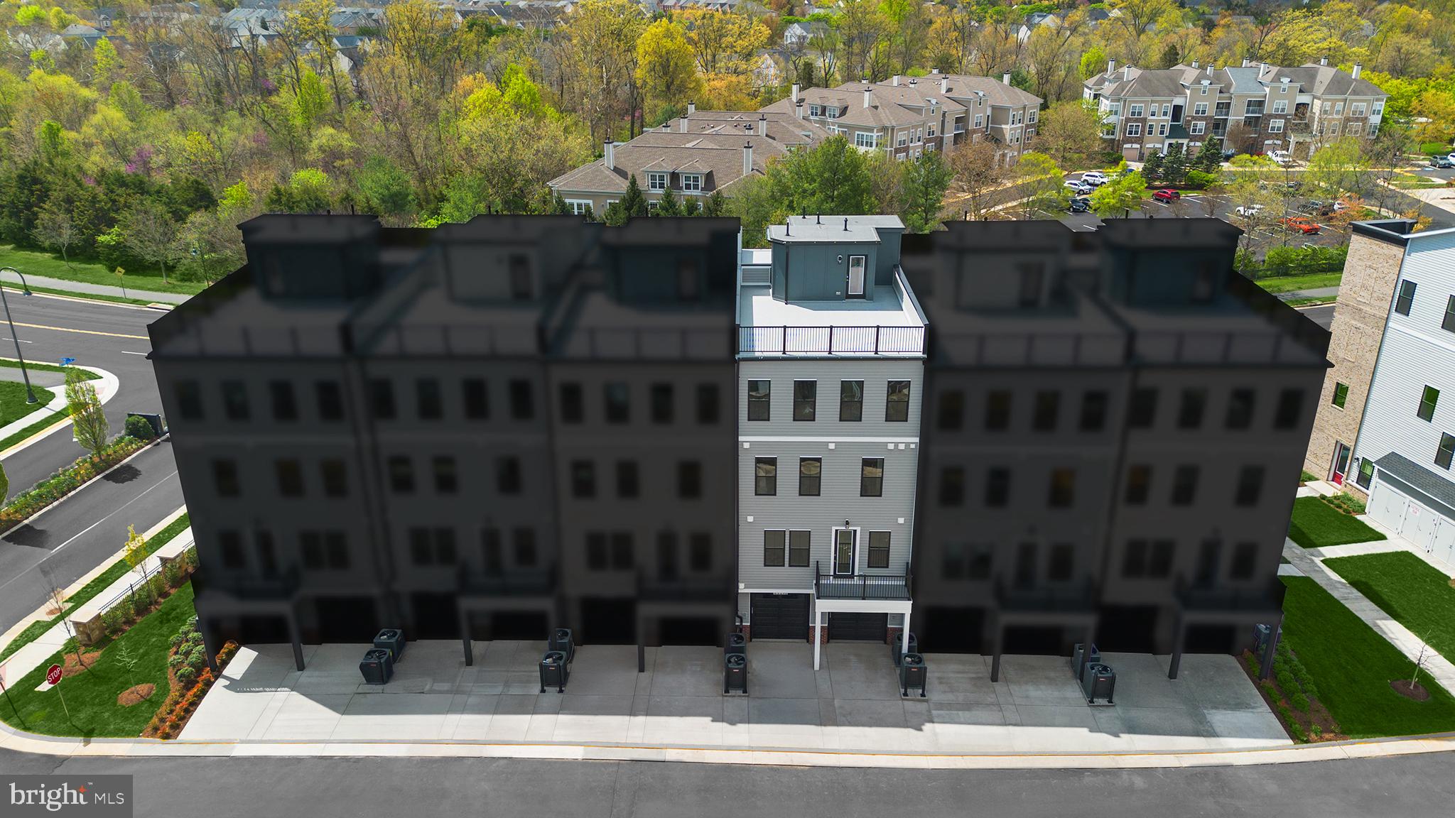 43298 FARRINGDON SQUARE