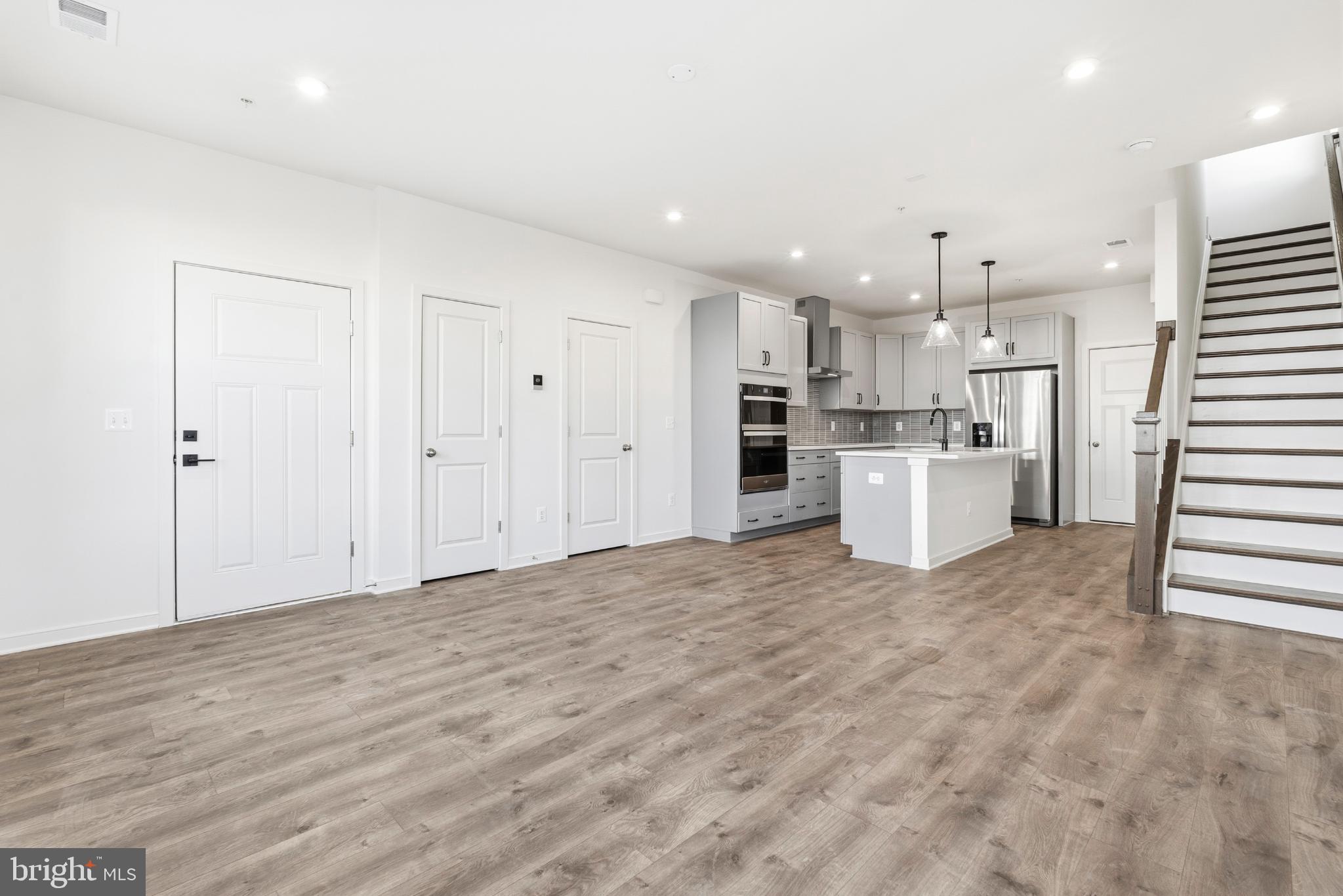 19705 MISTY MOSS SQUARE