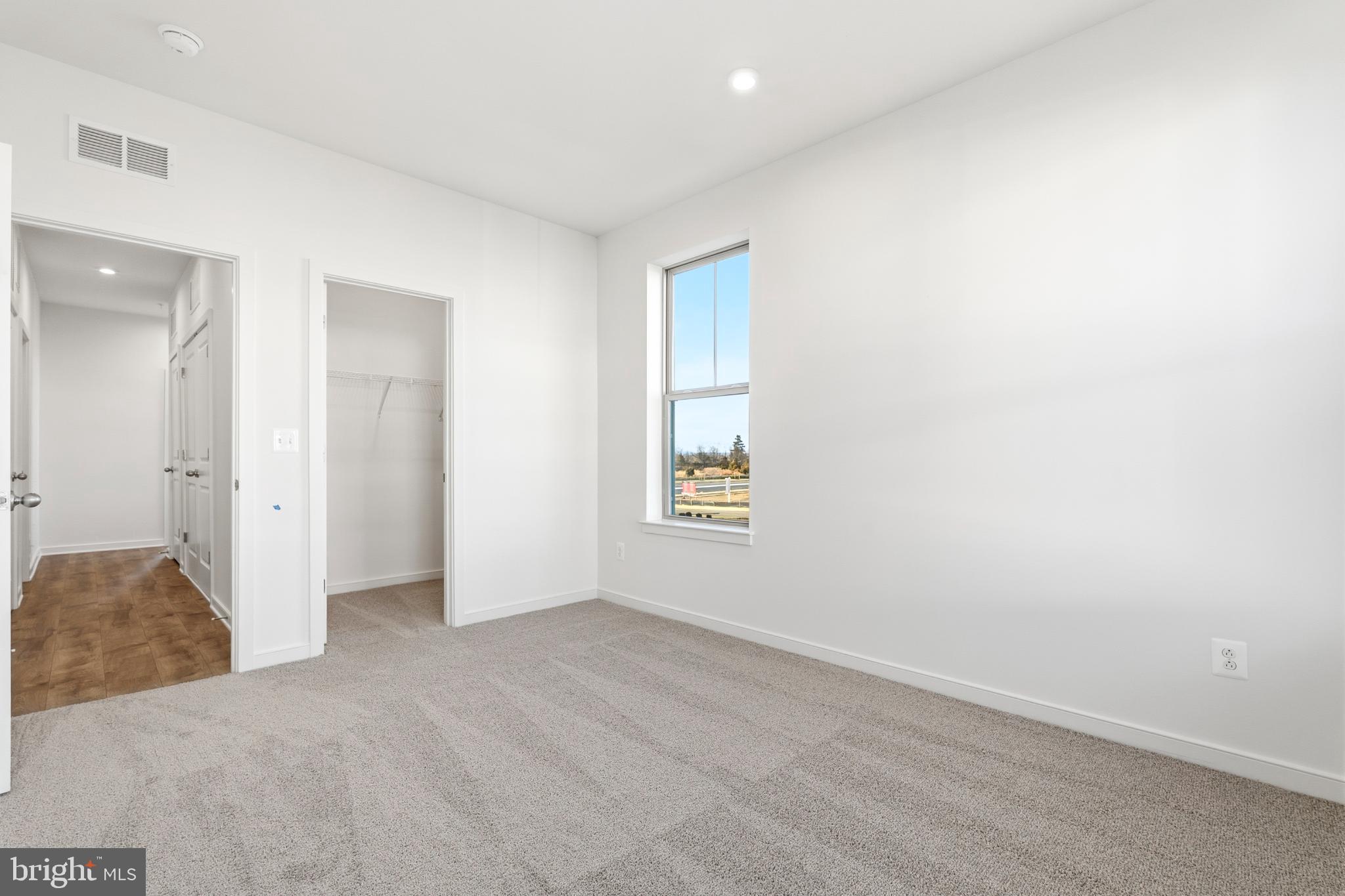 19705 MISTY MOSS SQUARE