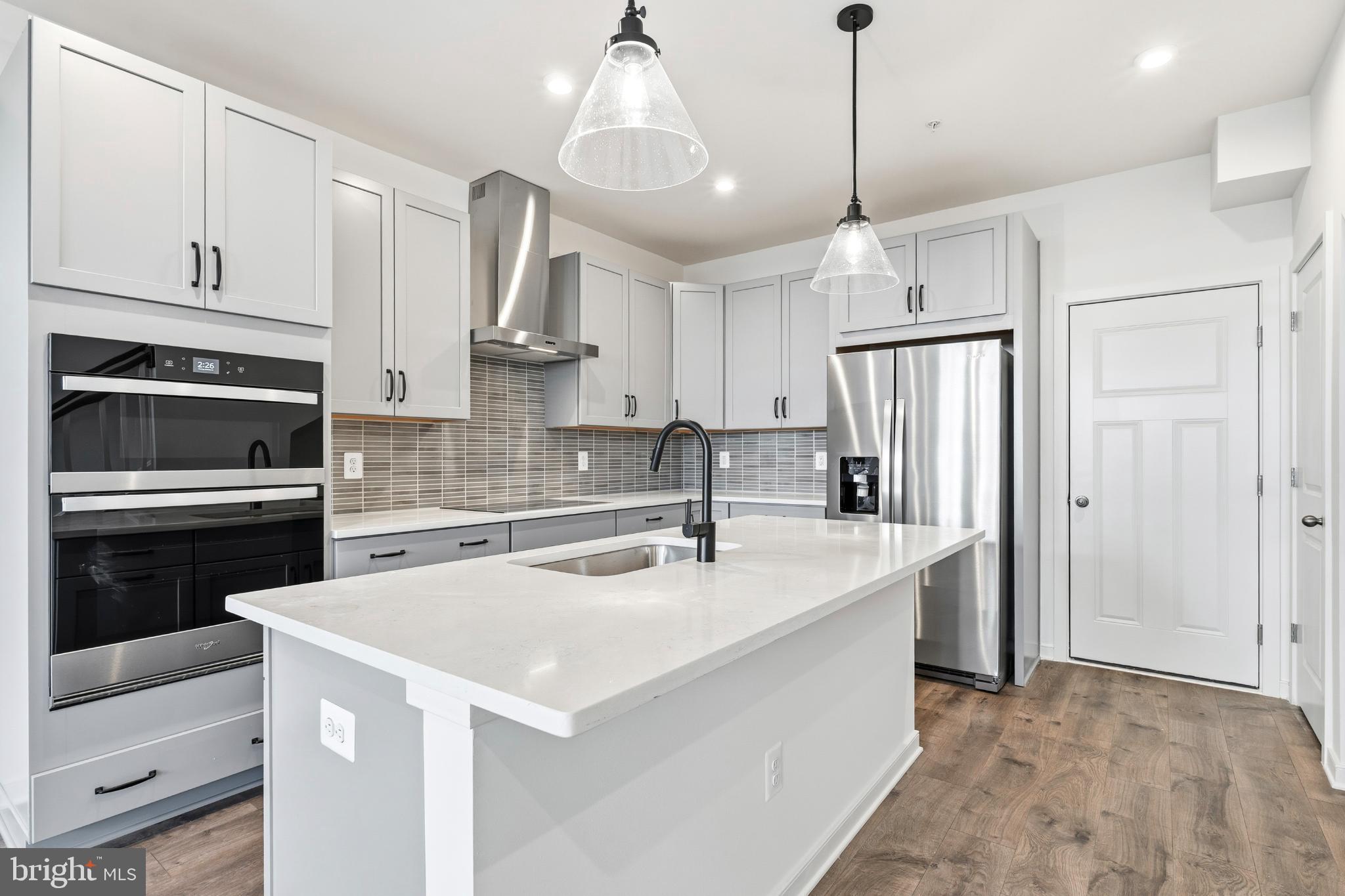 19705 MISTY MOSS SQUARE