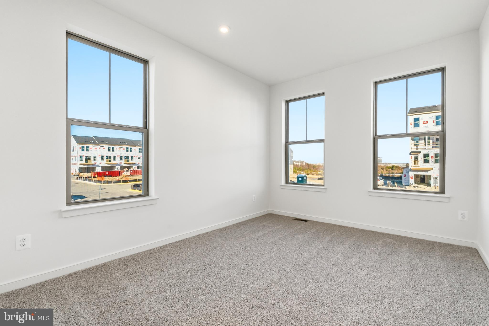 19705 MISTY MOSS SQUARE