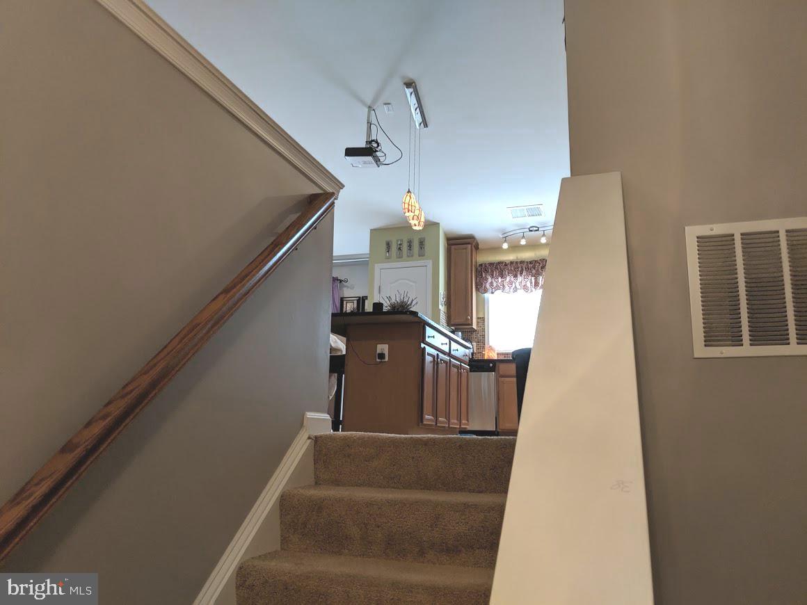 19318 DIAMOND LAKE DRIVE