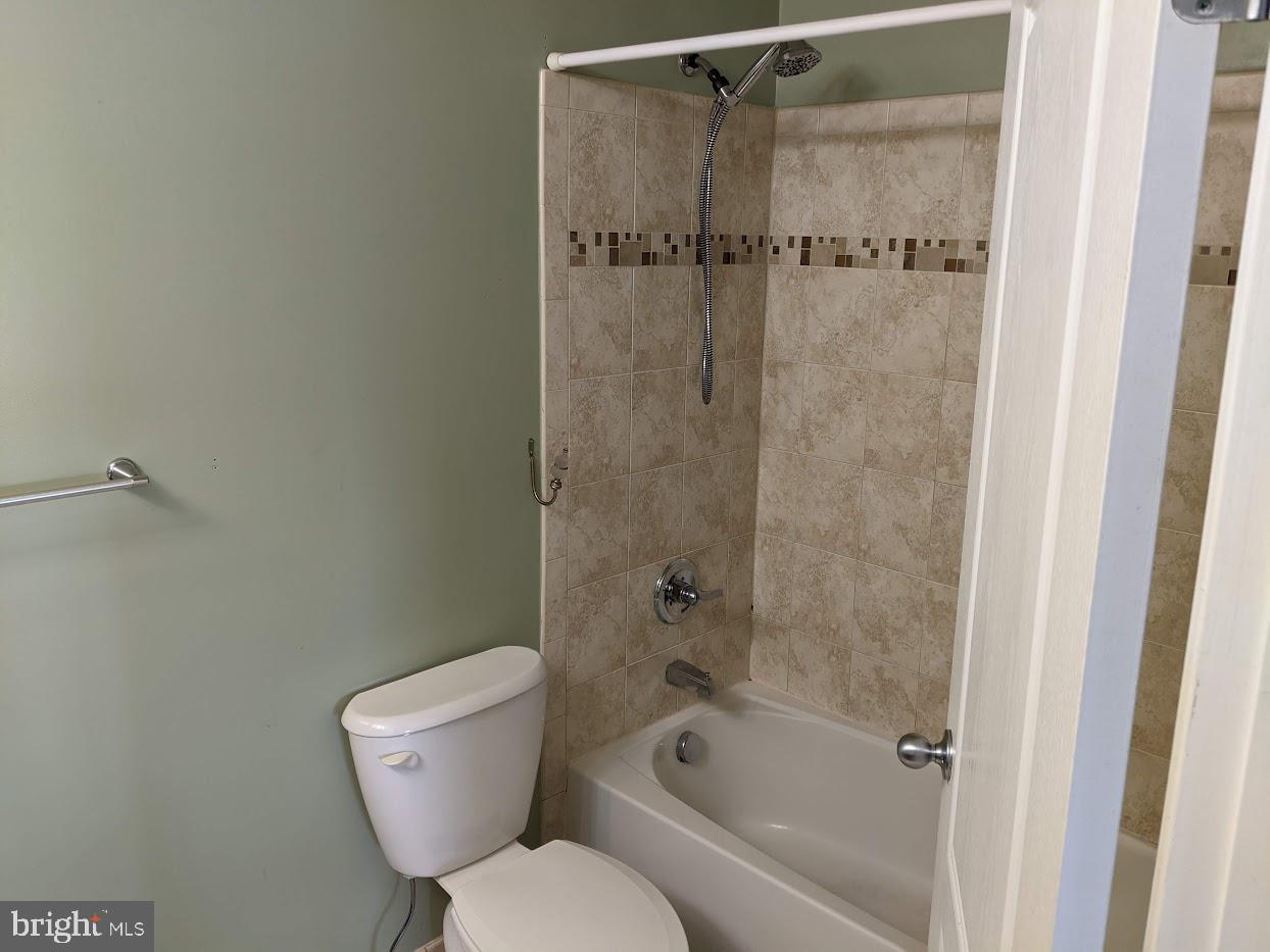 19318 DIAMOND LAKE DRIVE