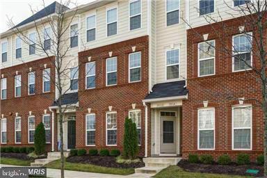 19318 DIAMOND LAKE DRIVE