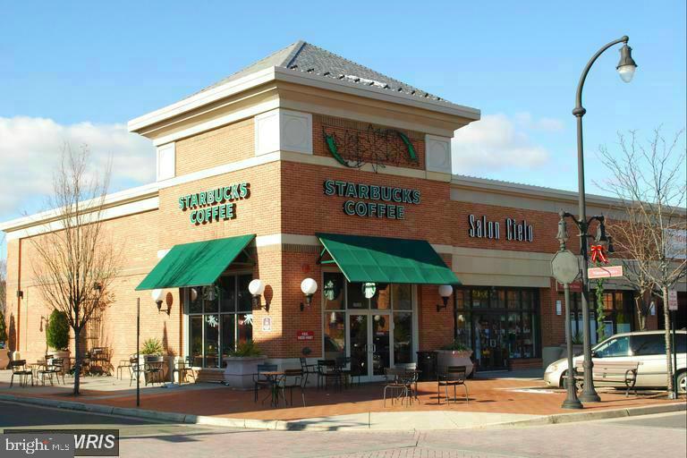 19318 DIAMOND LAKE DRIVE