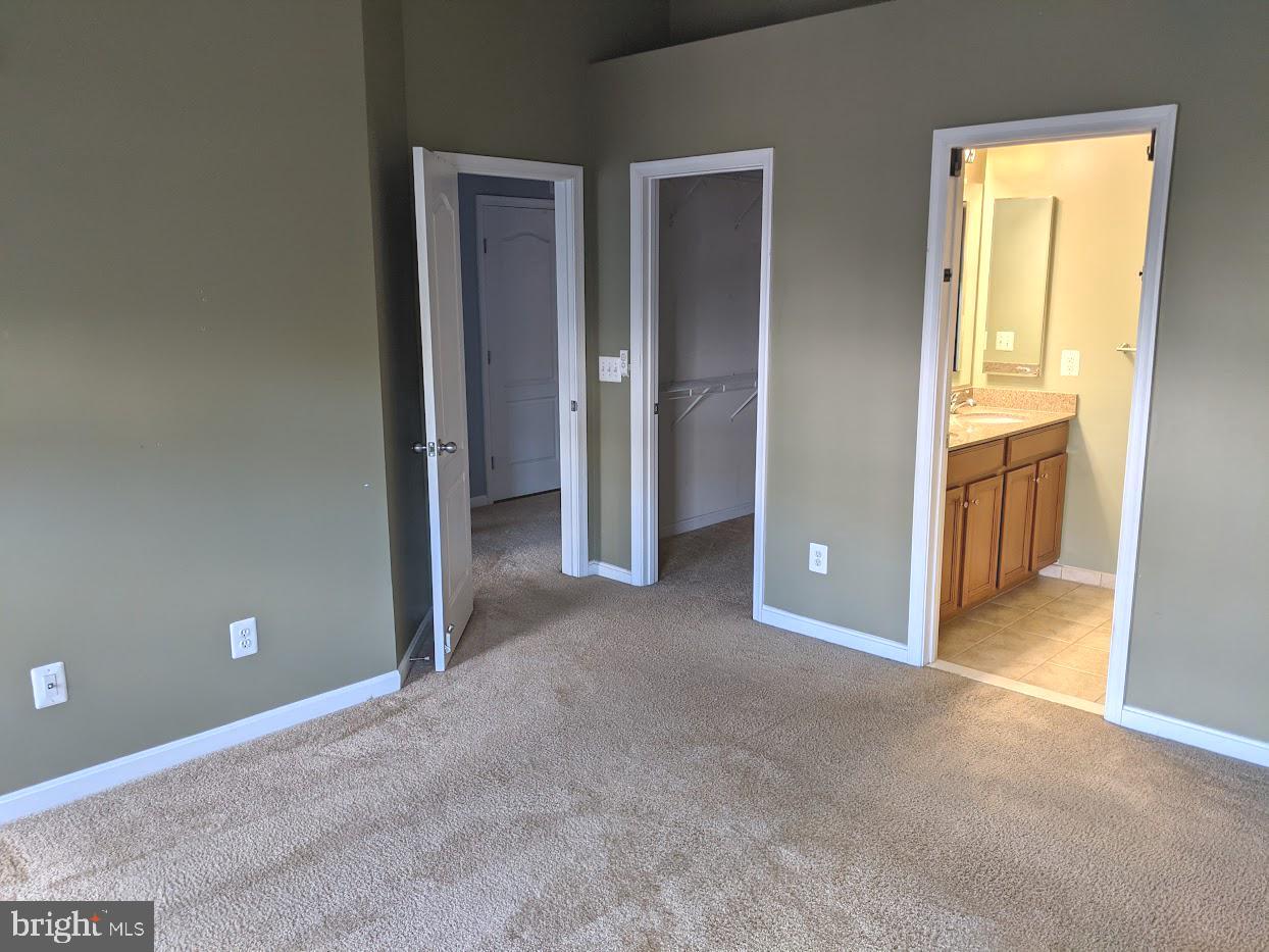 19318 DIAMOND LAKE DRIVE