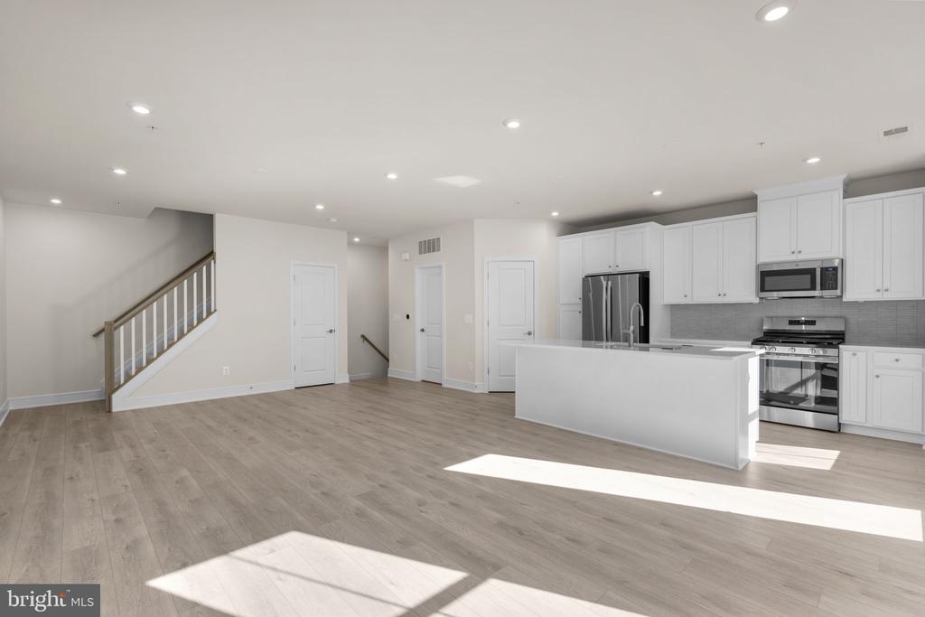 21764 DOLLIS HILL TERRACE