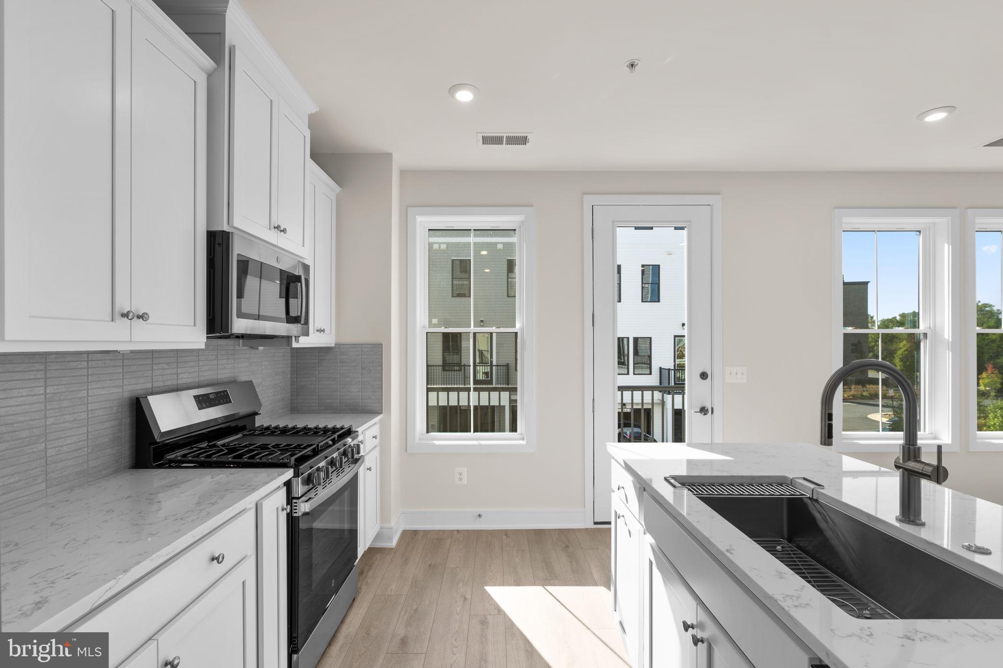 21764 DOLLIS HILL TERRACE