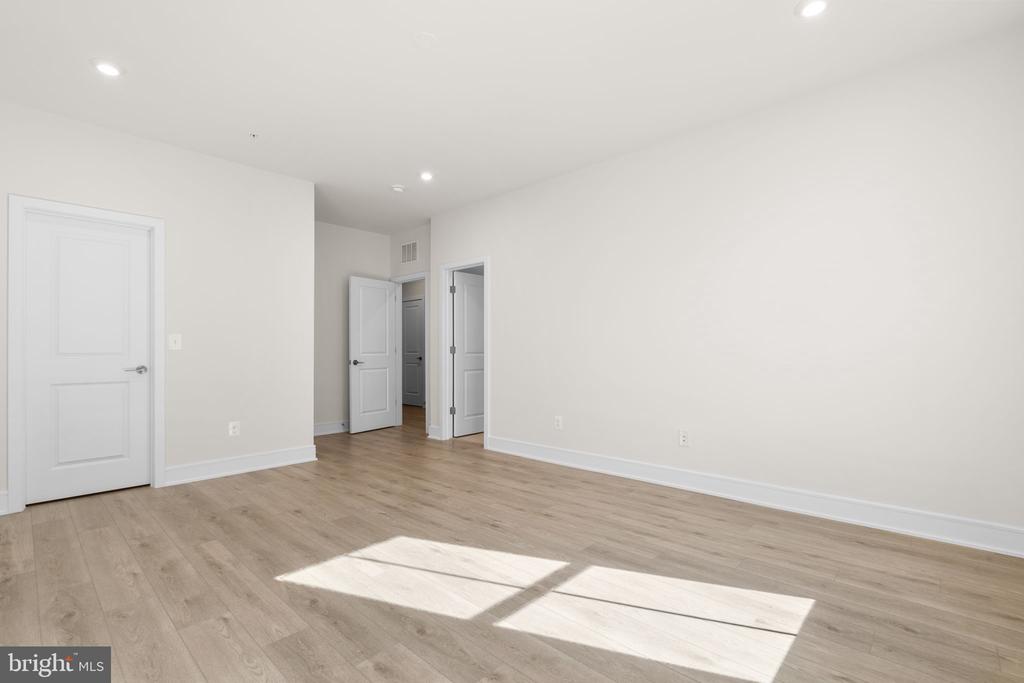 21764 DOLLIS HILL TERRACE