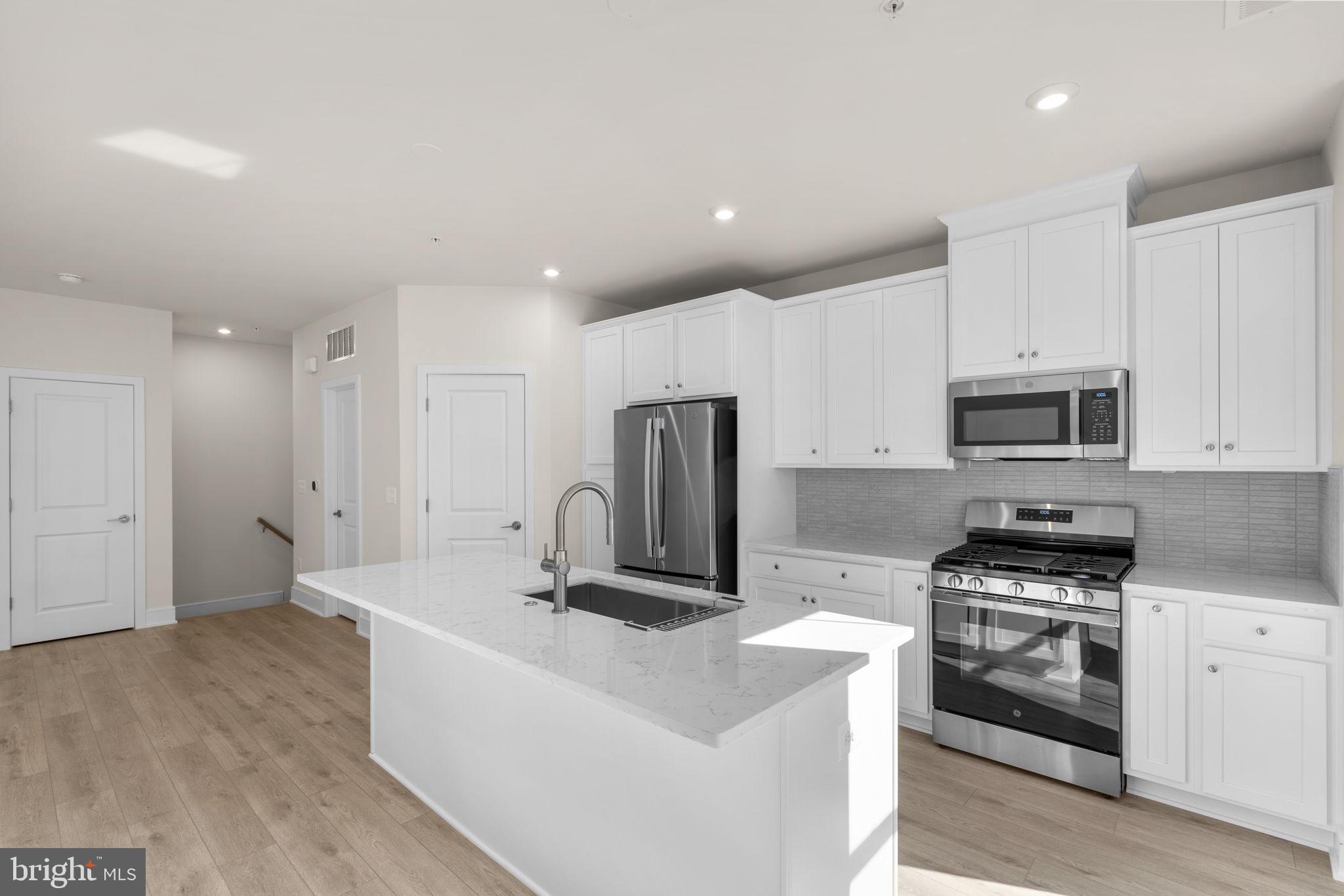 21764 DOLLIS HILL TERRACE