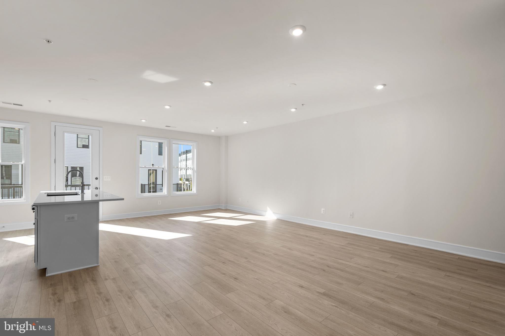 21764 DOLLIS HILL TERRACE