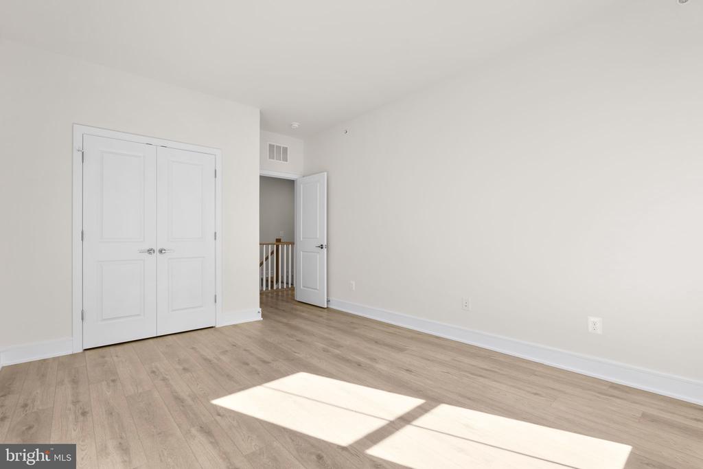 21764 DOLLIS HILL TERRACE
