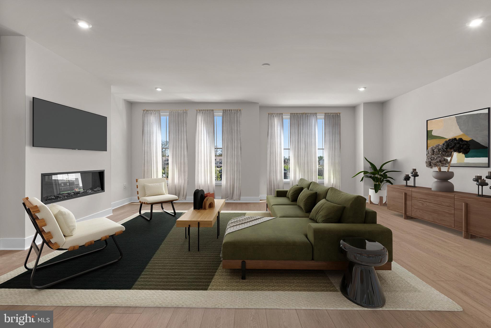 44510 LOWESTOFT SQUARE