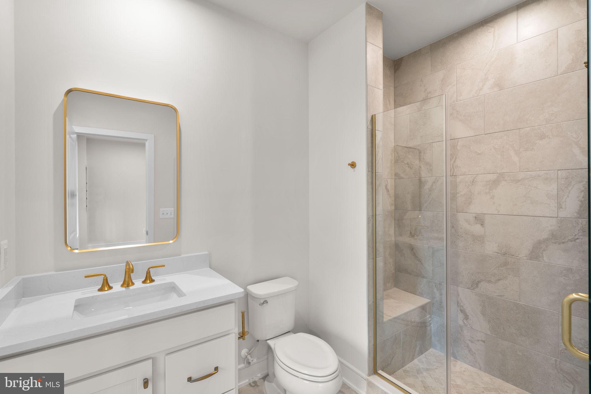 42123 PICASSO SQUARE