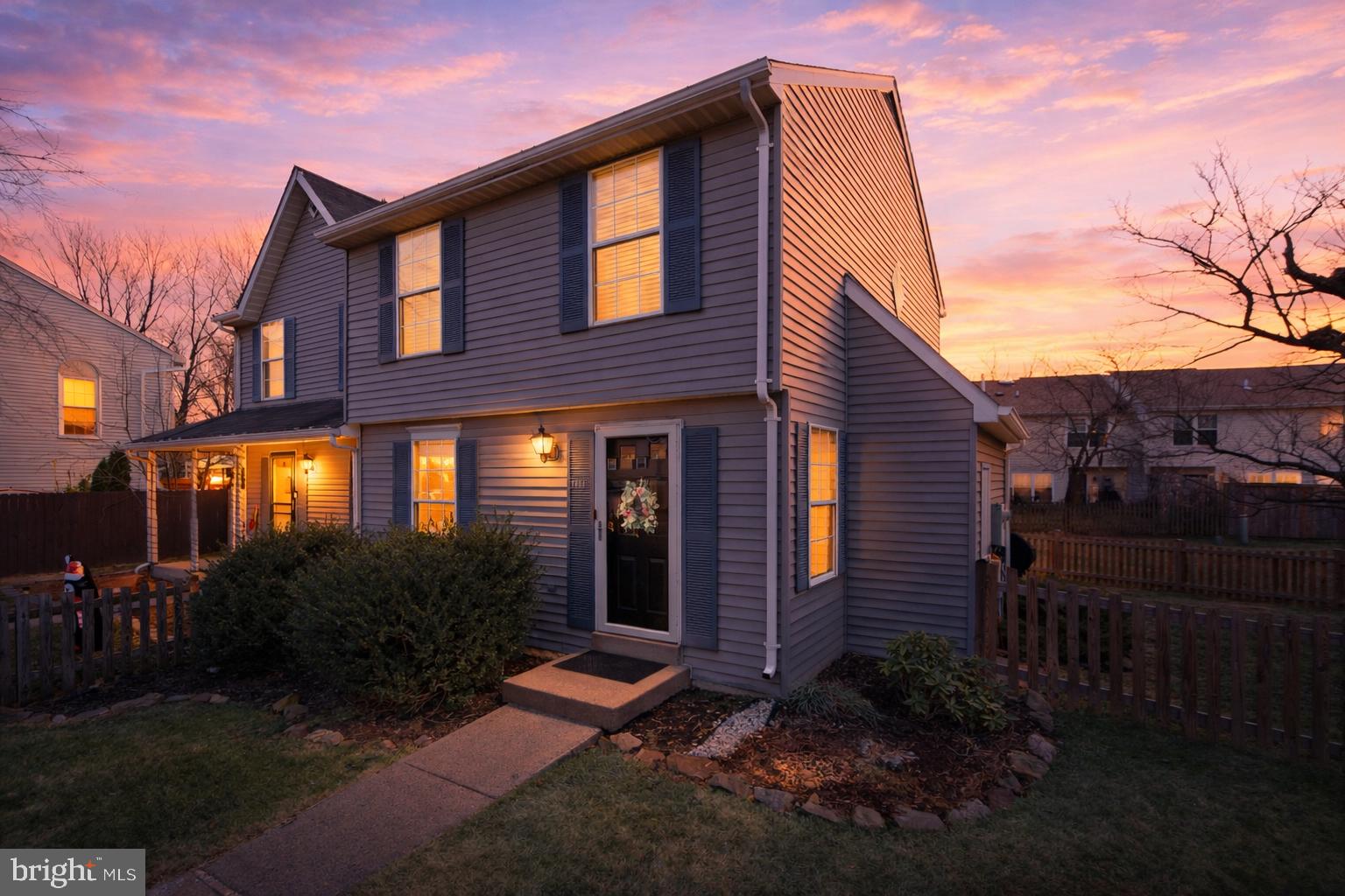 1011 NELSON COURT NE