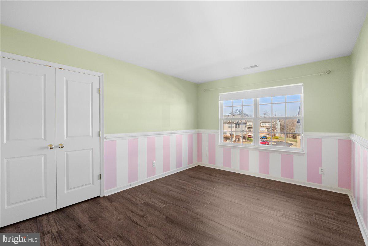 43277 TUMBLETREE TERRACE