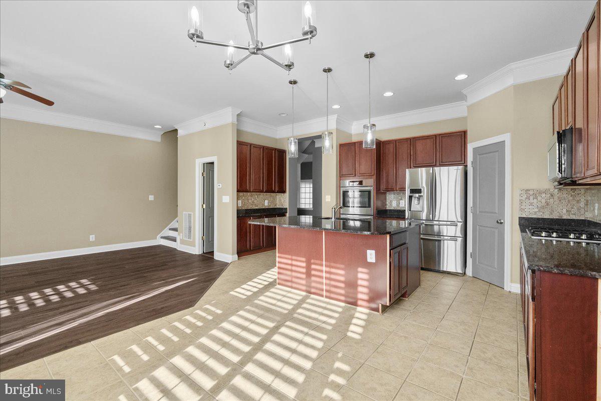 43277 TUMBLETREE TERRACE