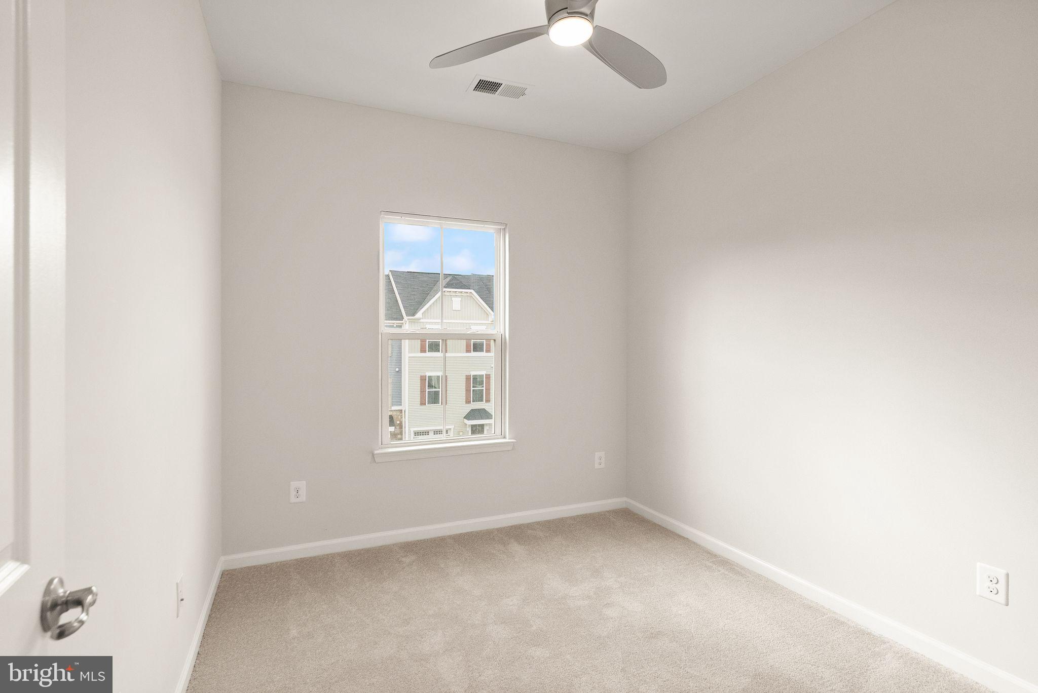 41688 MCMONAGLE SQUARE