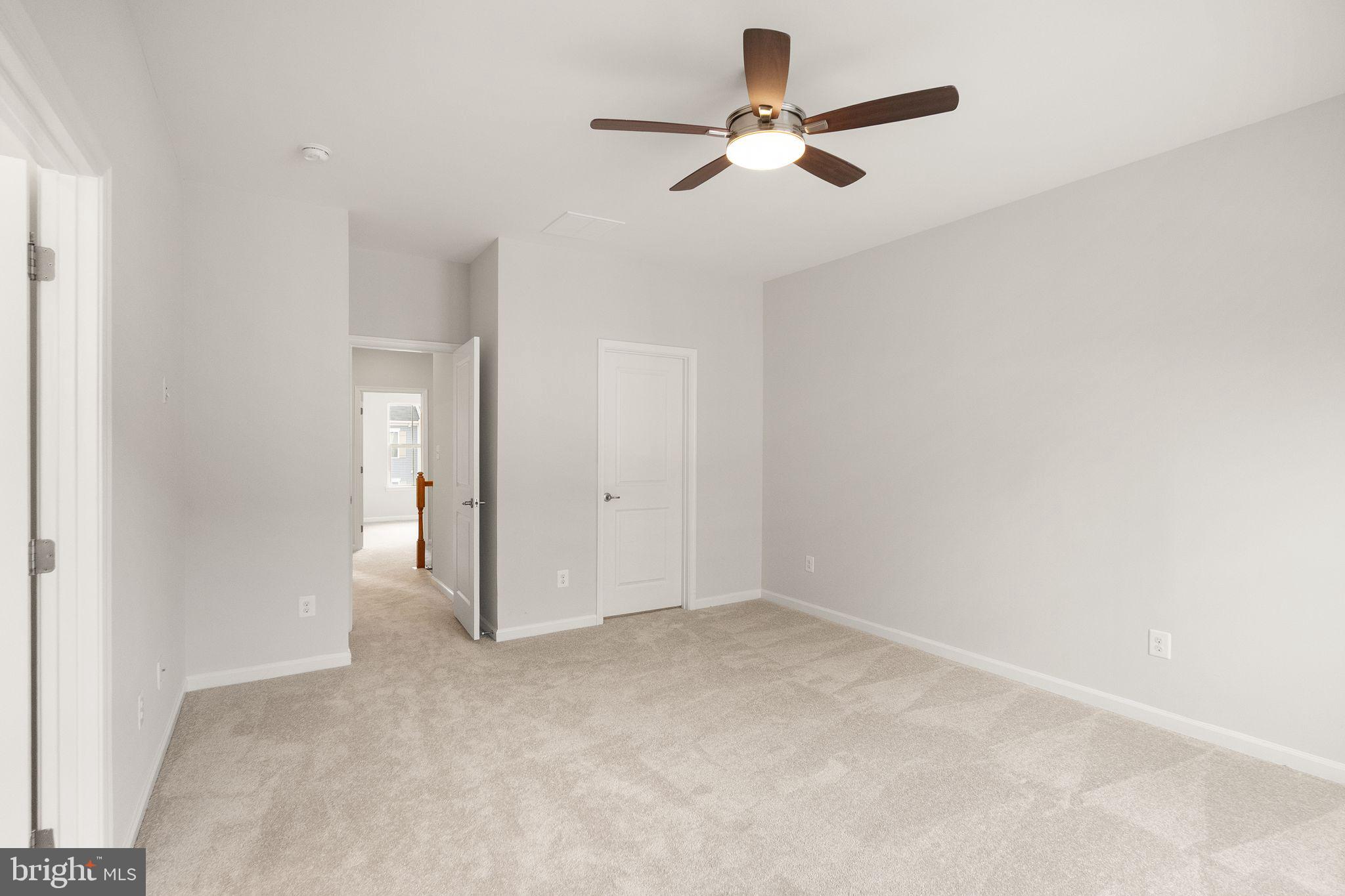 41688 MCMONAGLE SQUARE