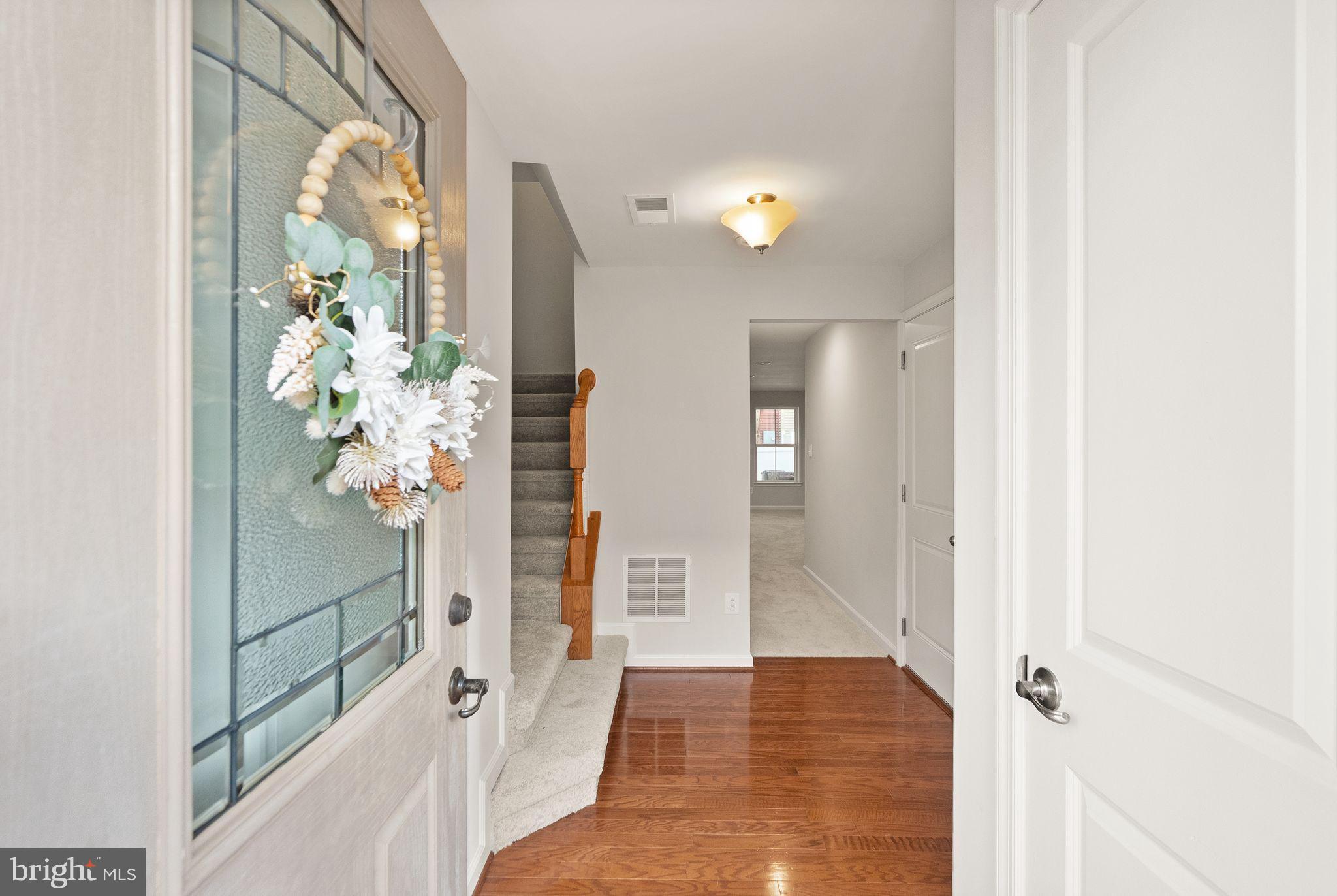 41688 MCMONAGLE SQUARE