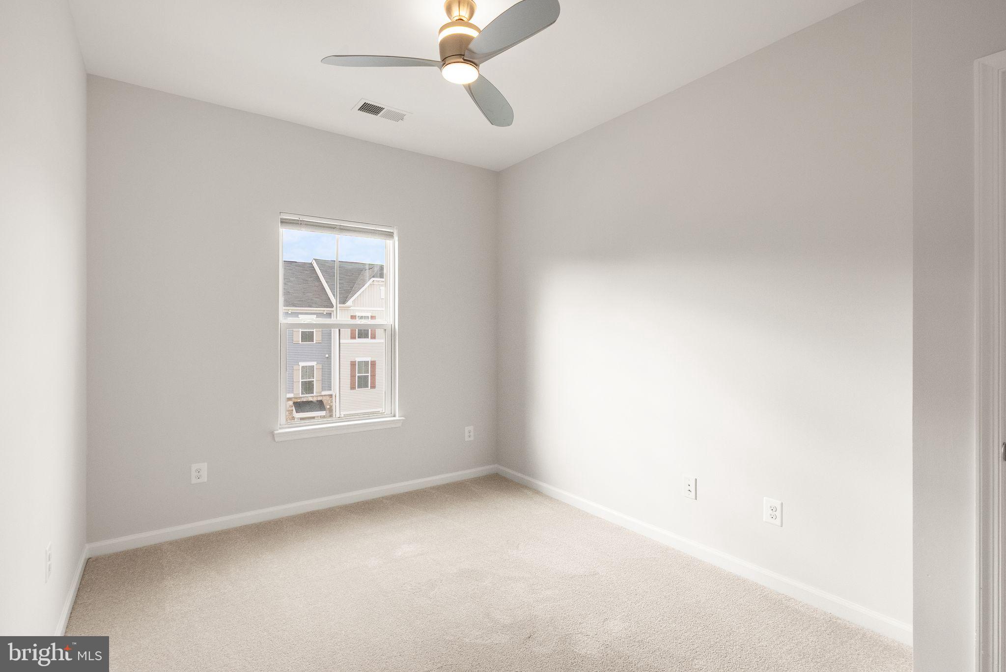 41688 MCMONAGLE SQUARE